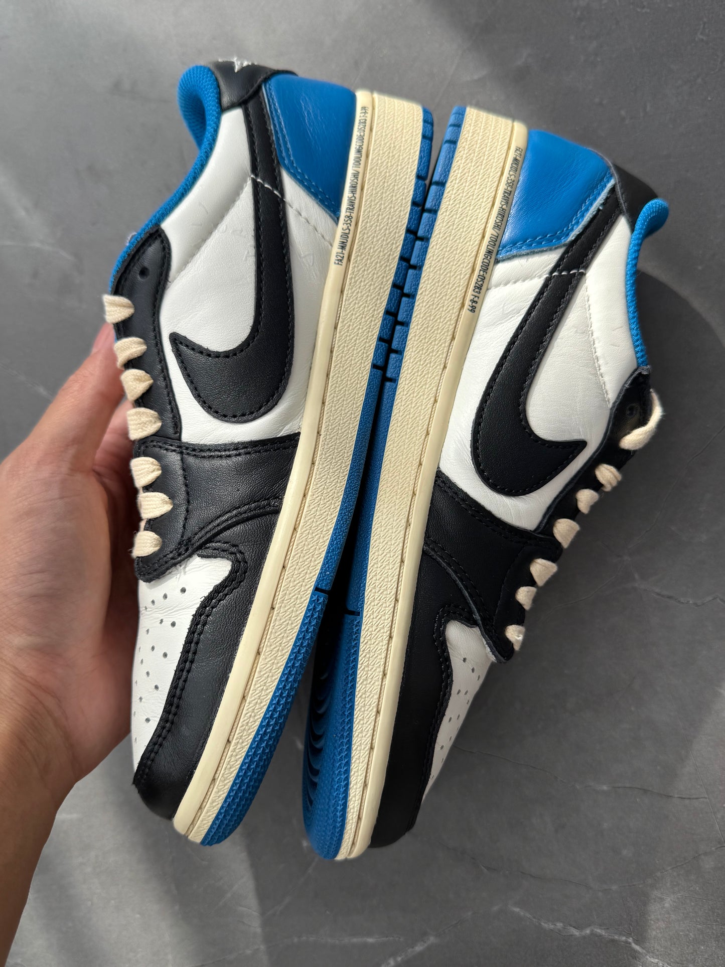 Air Jordan 1 Low Travis Scott Fragment Design US6