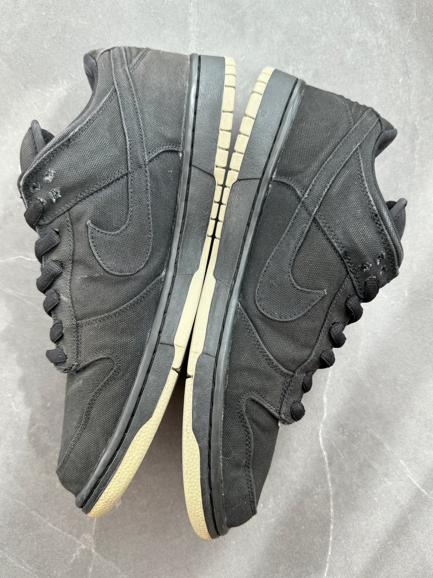 Dunk Low Pro SB Carhartt Black 2003 US13