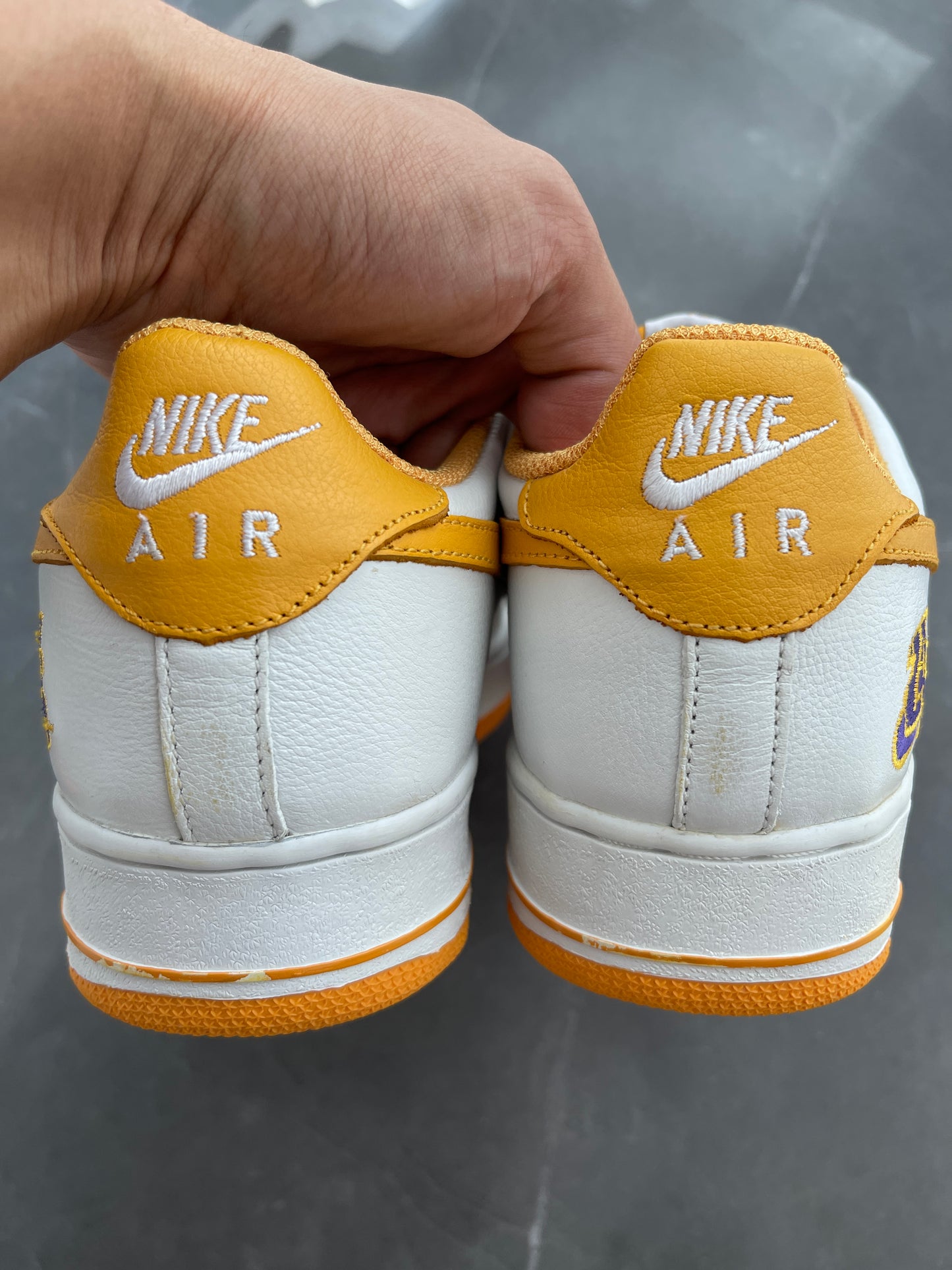 Air Force 1 Low "LA2" from 2002