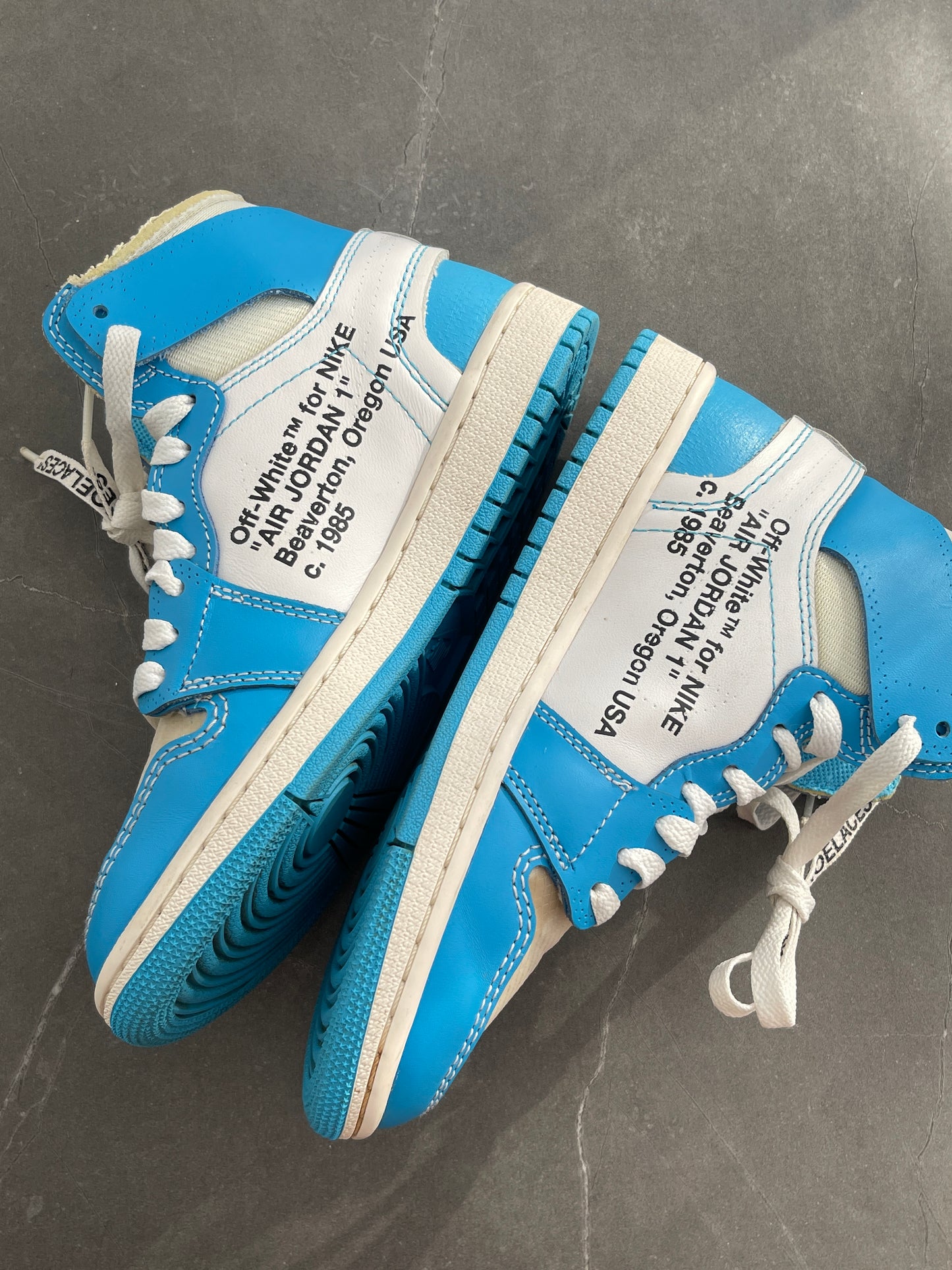 Air Jordan 1 High Off-White University Blue US4.5