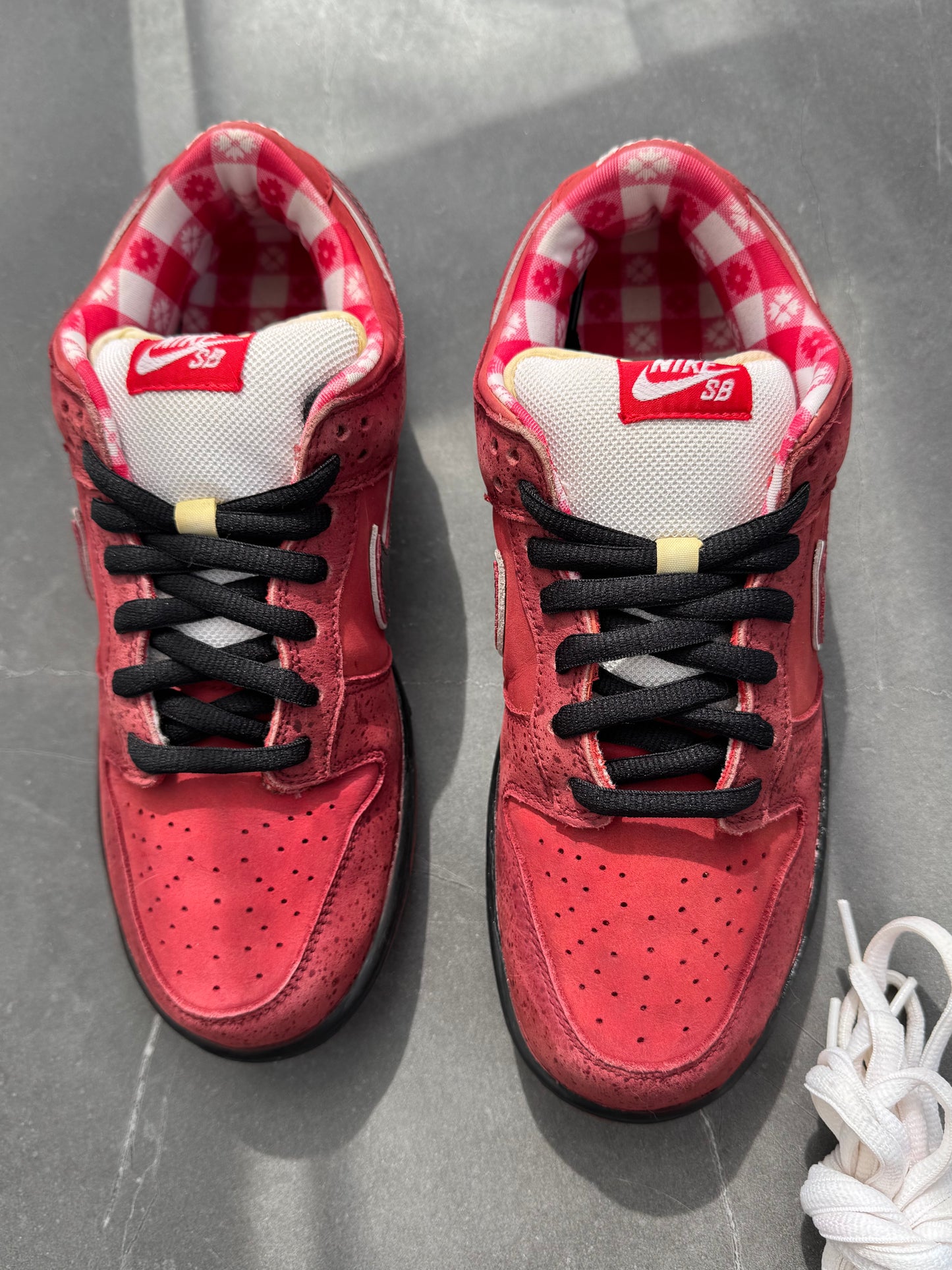 Dunk Low Premium SB Red Lobster 2008