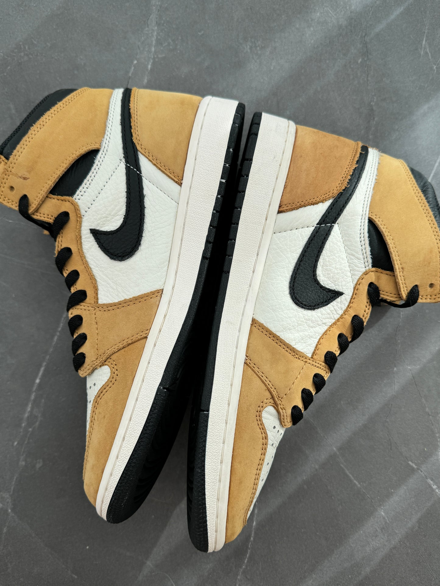 Air Jordan 1 High Rookie Of The Year
