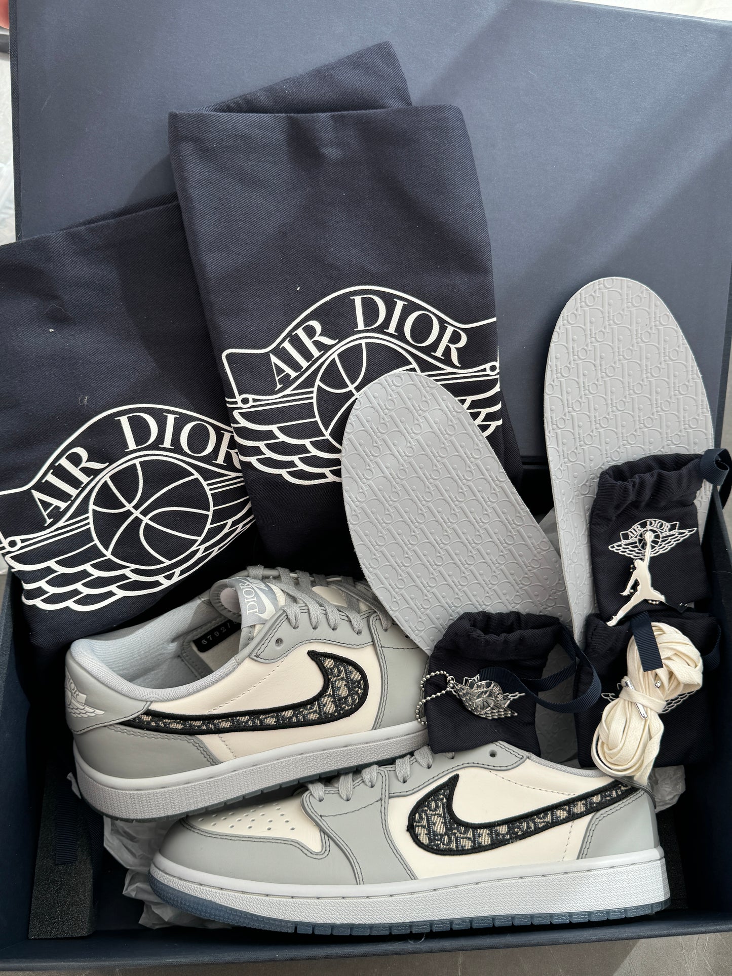 Air Jordan 1 Low Dior US8