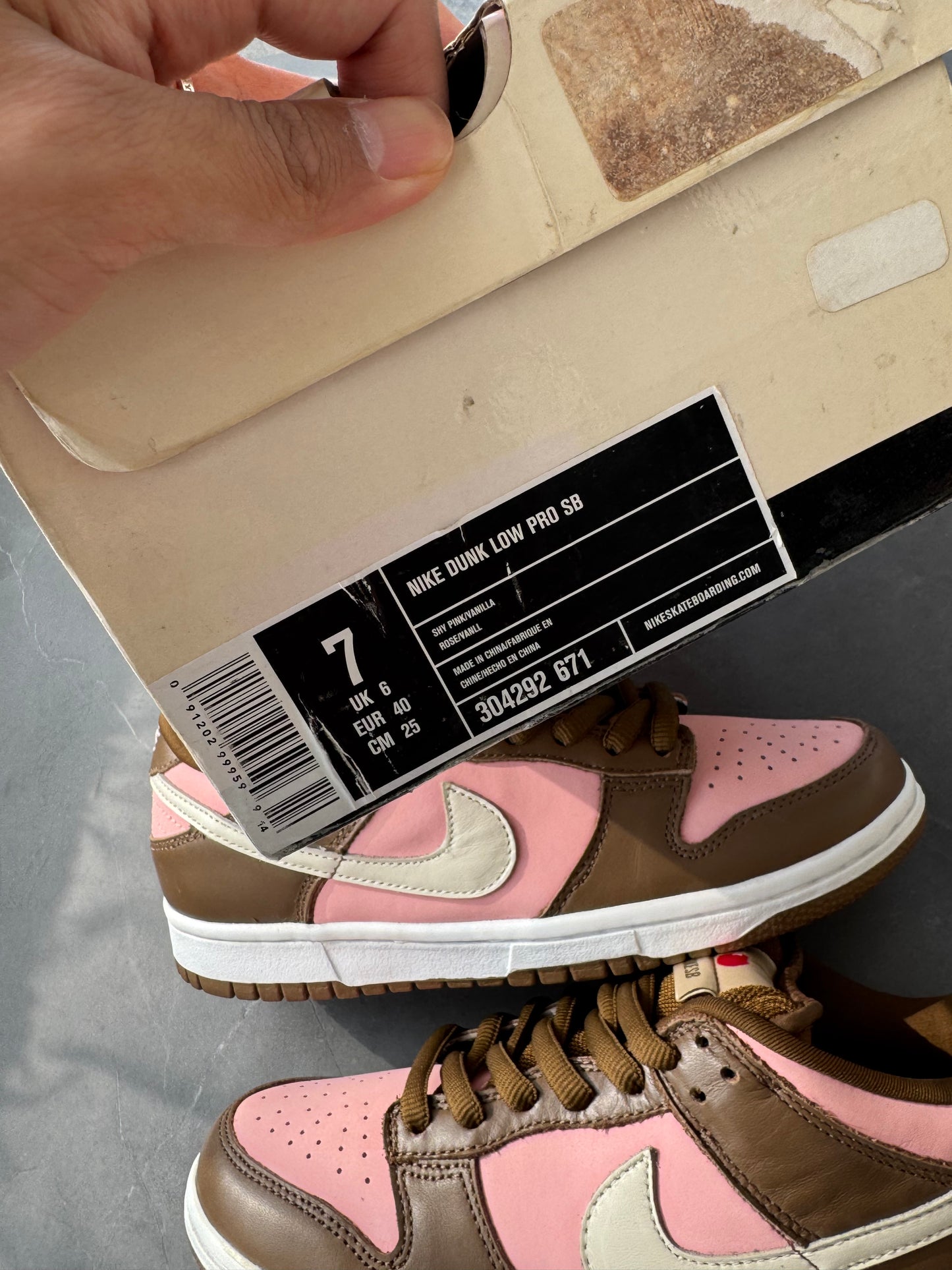 Dunk Low Pro SB Stussy Cherry 2005 US7