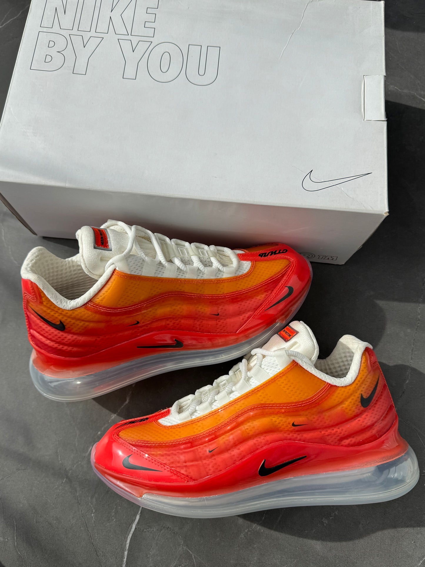 Heron Preston x Nike Air Max 720/95