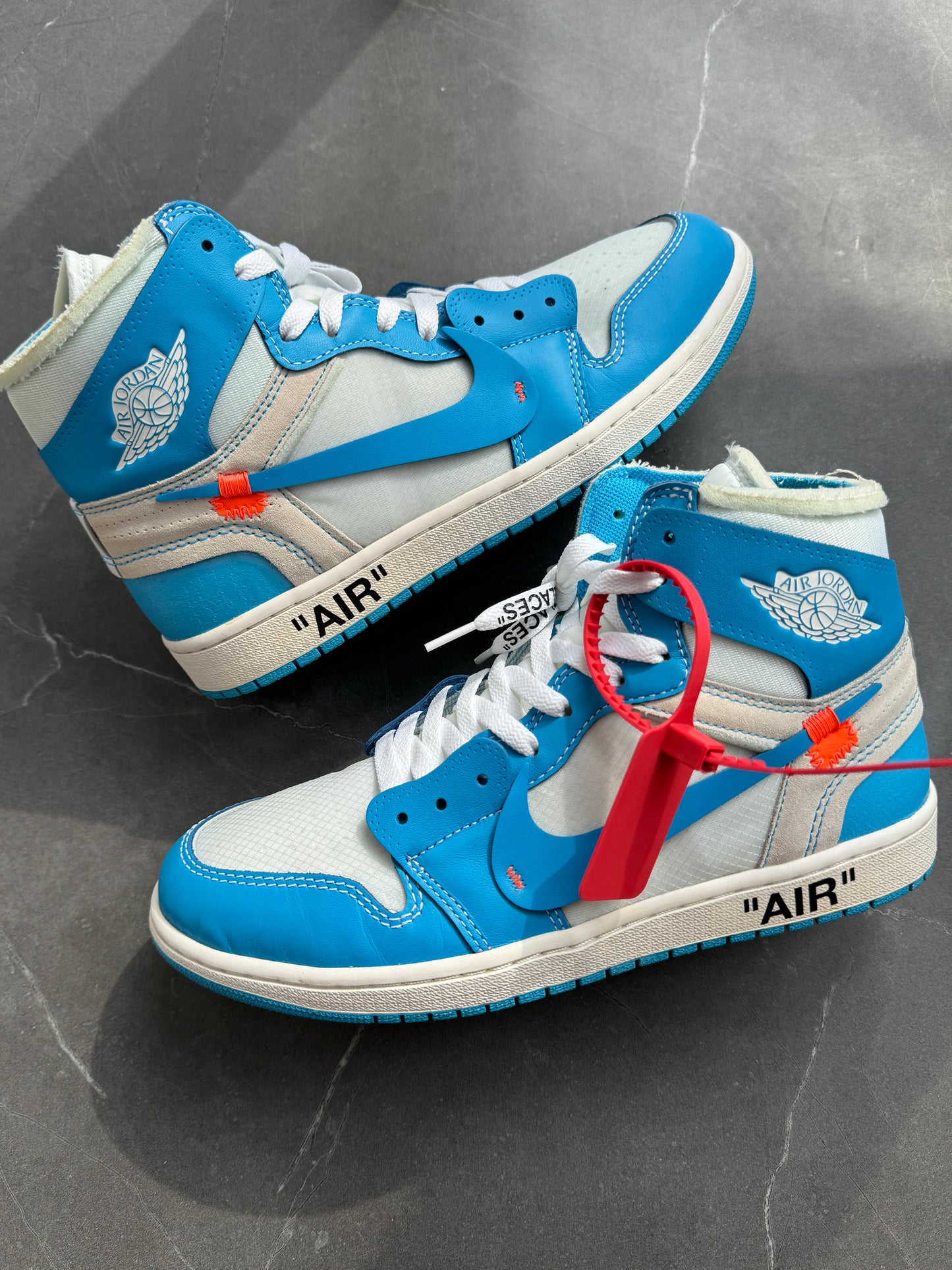 Air Jordan 1 High Off-White University Blue US9.5