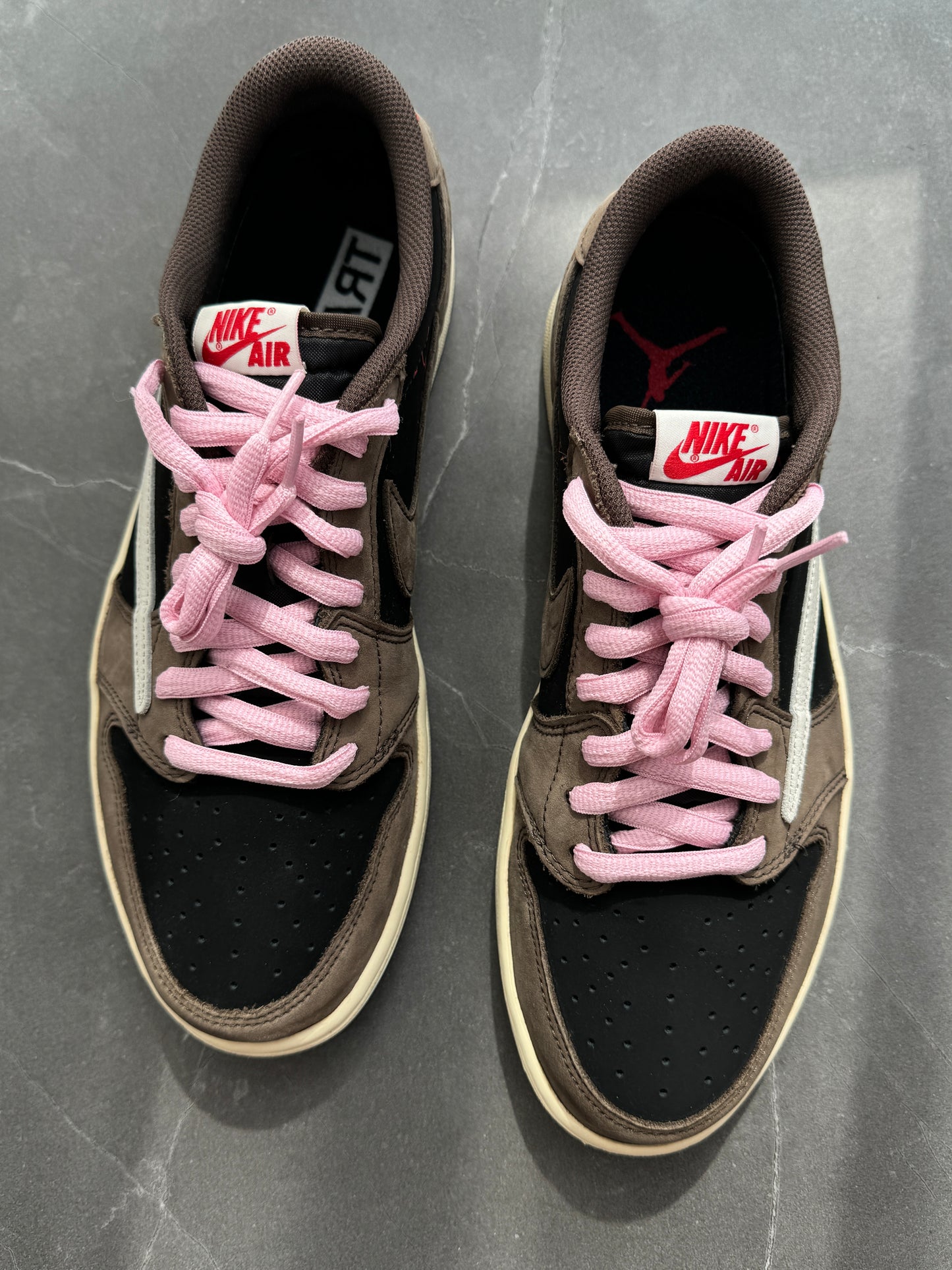 Air Jordan 1 Low Travis Scott Mocha US11