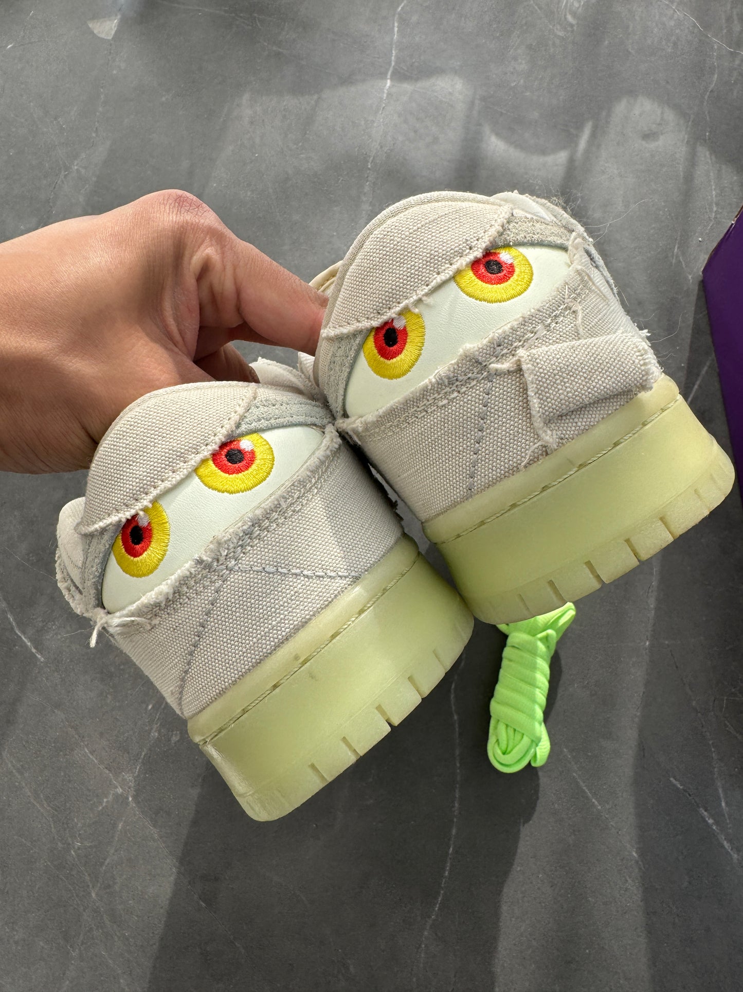 1️⃣3️⃣ Dunk Low Pro SB Mummy US10.5