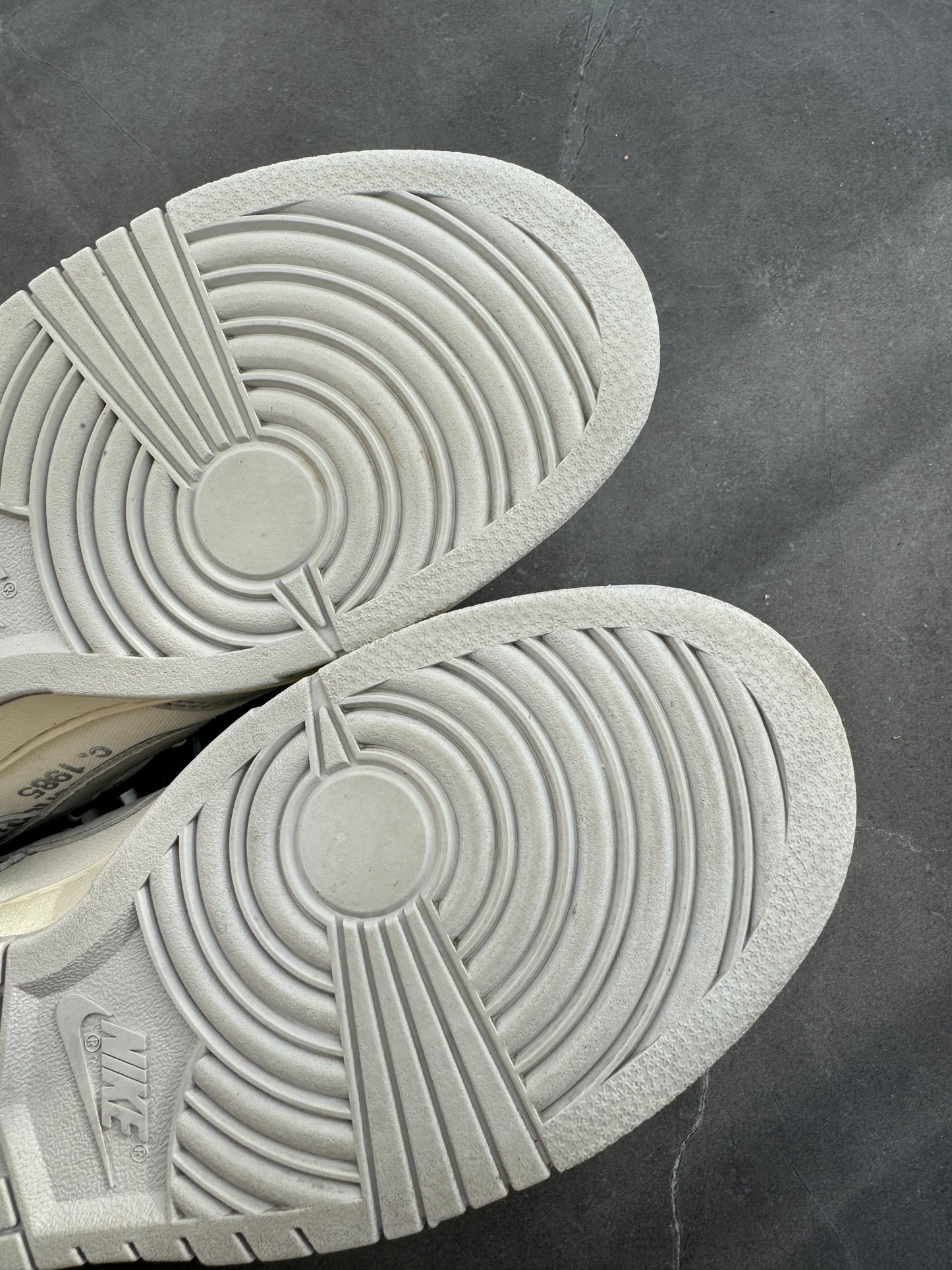 Dunk Low Off-White Lot41 US11