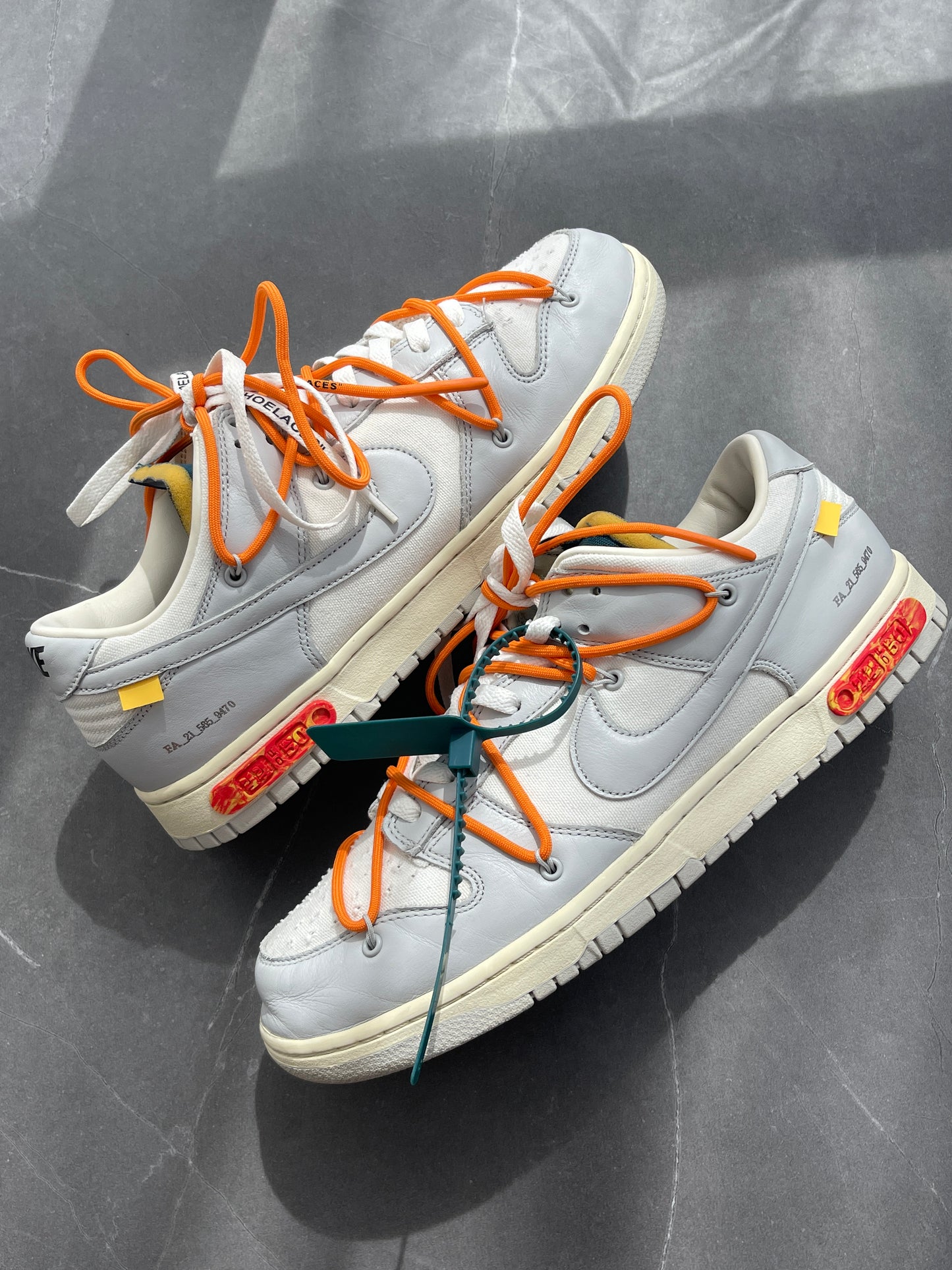 Dunk Low Off-White Lot44