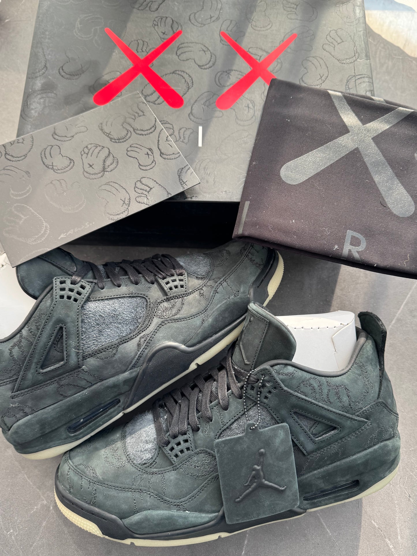 Air Jordan 4 Kaws Black US12