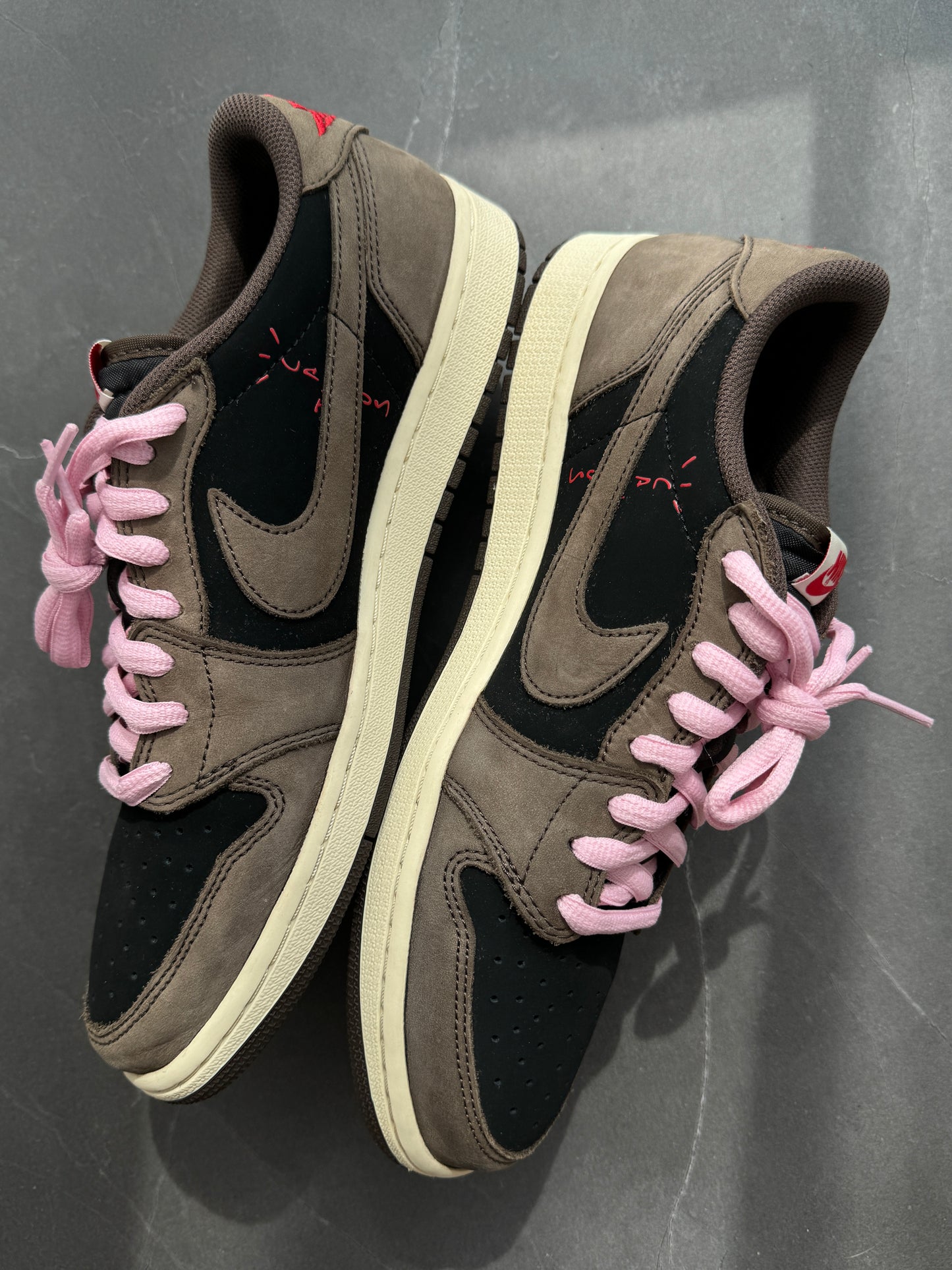 Air Jordan 1 Low Travis Scott Mocha US11