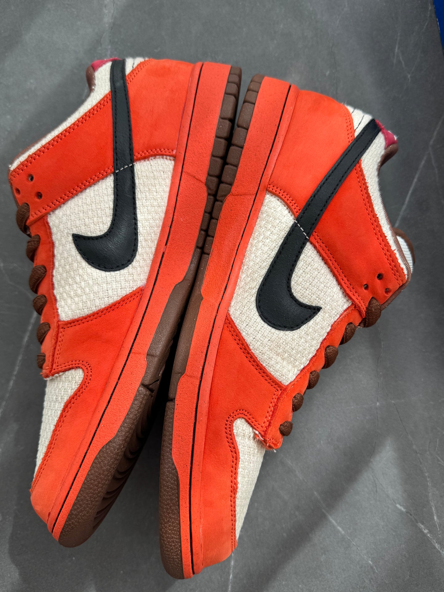 Dunk Low Premium SB Un-Hemp Top Ramen 2009