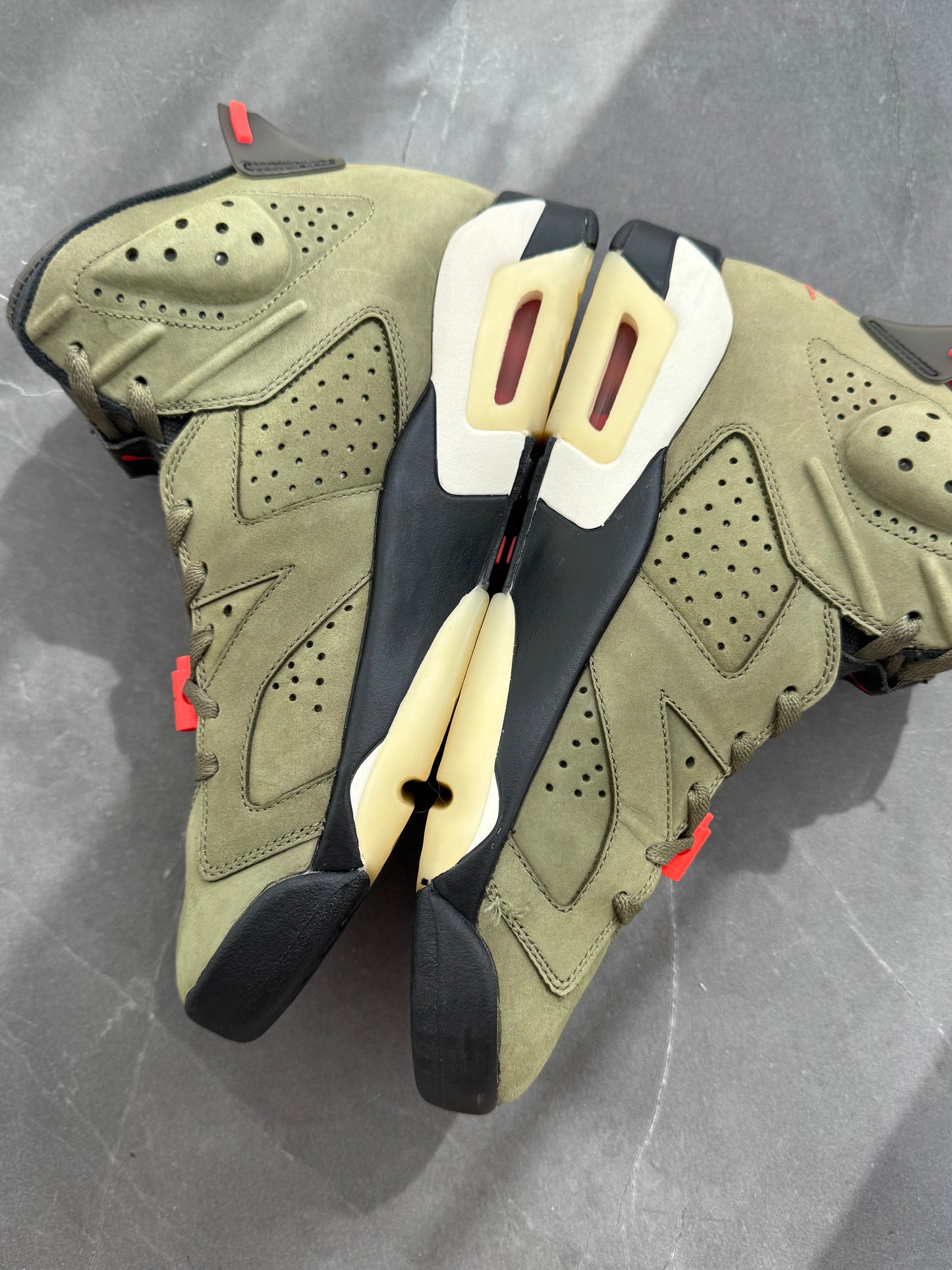 Air Jordan 6 Travis Scott Olive US9.5