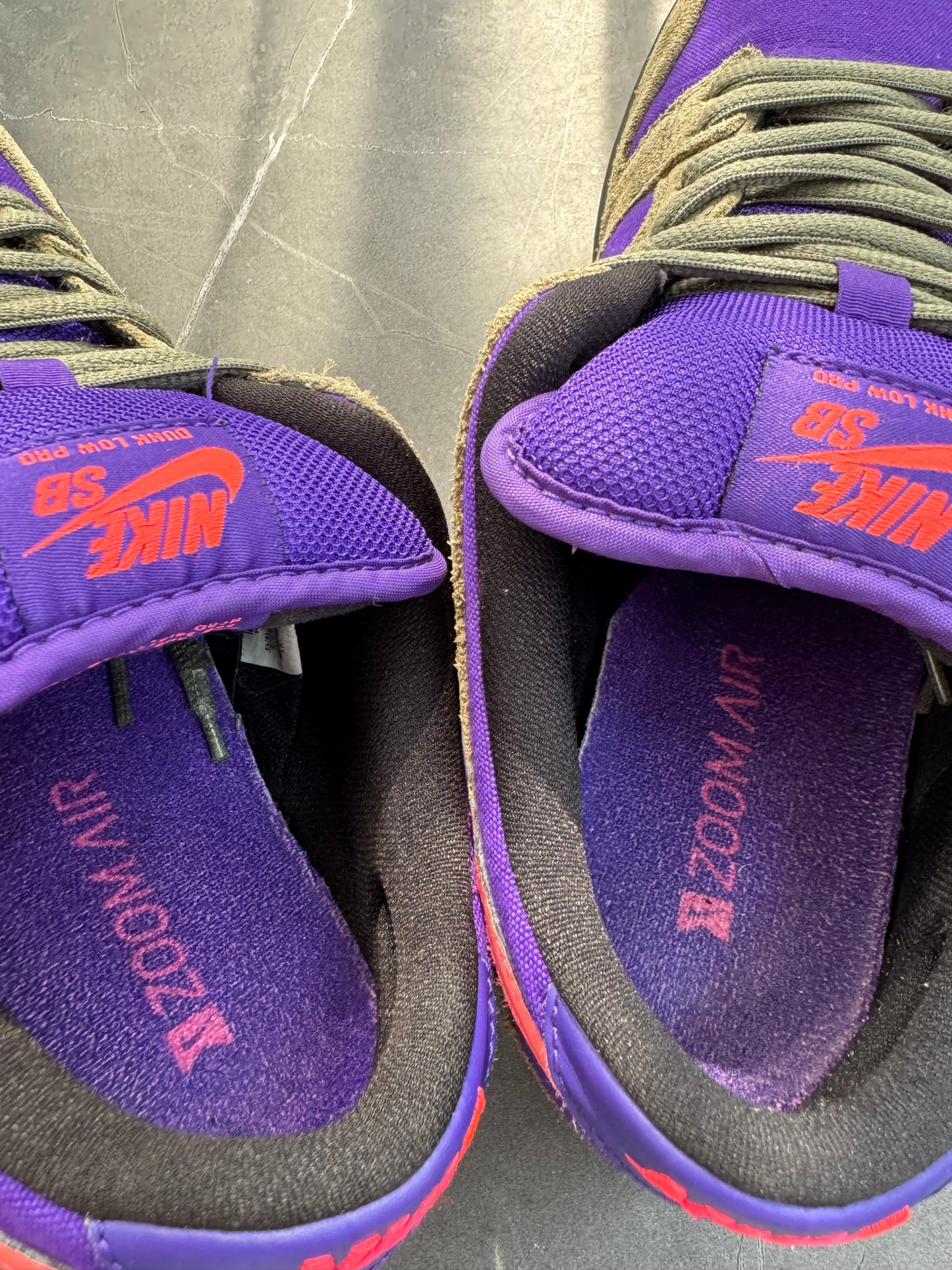 Dunk Low Pro SB Olive Atomic Red 2013 US9.5