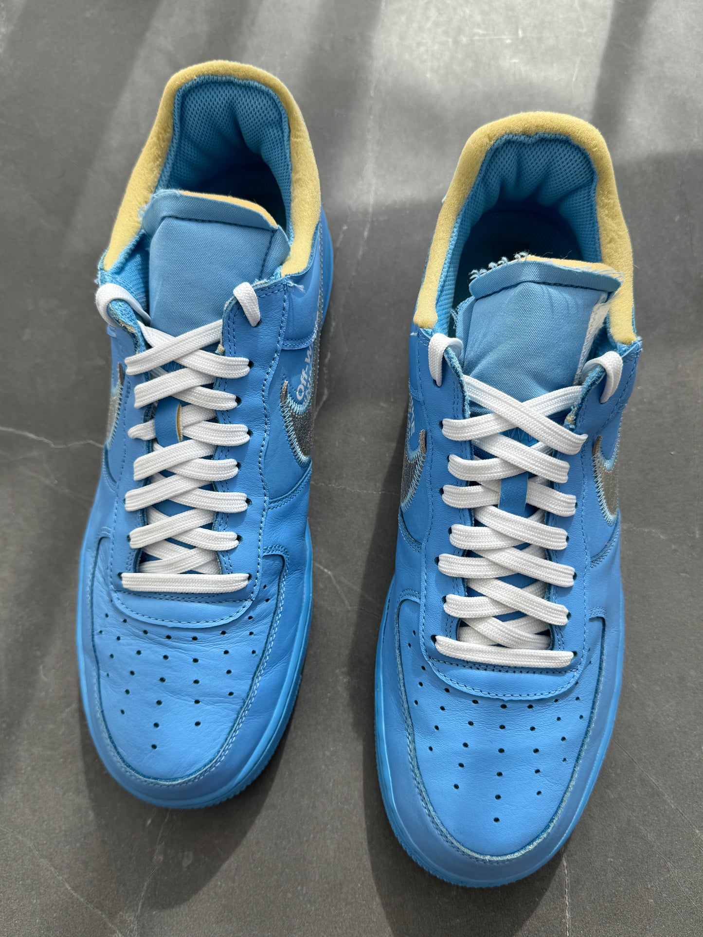 Air Force 1 Low Off-White University Blue MCA US12
