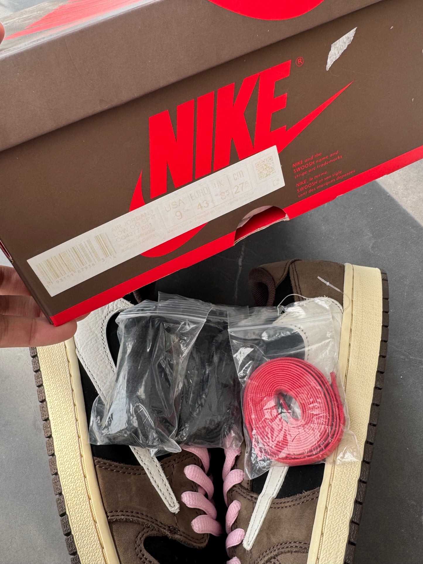 Air Jordan 1 Low Travis Scott Mocha US9.5