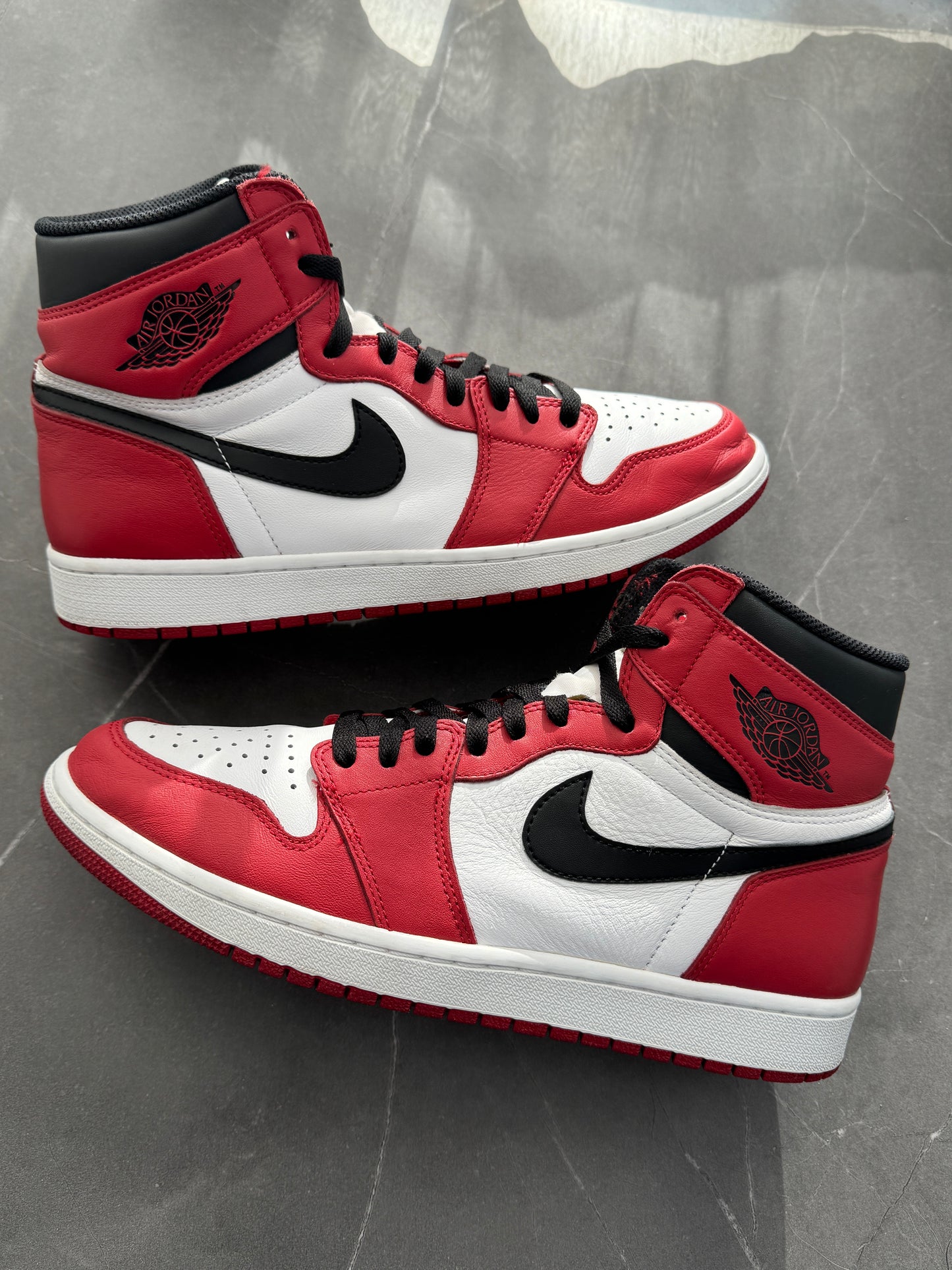 Air Jordan 1 High Chicago 2015 US12