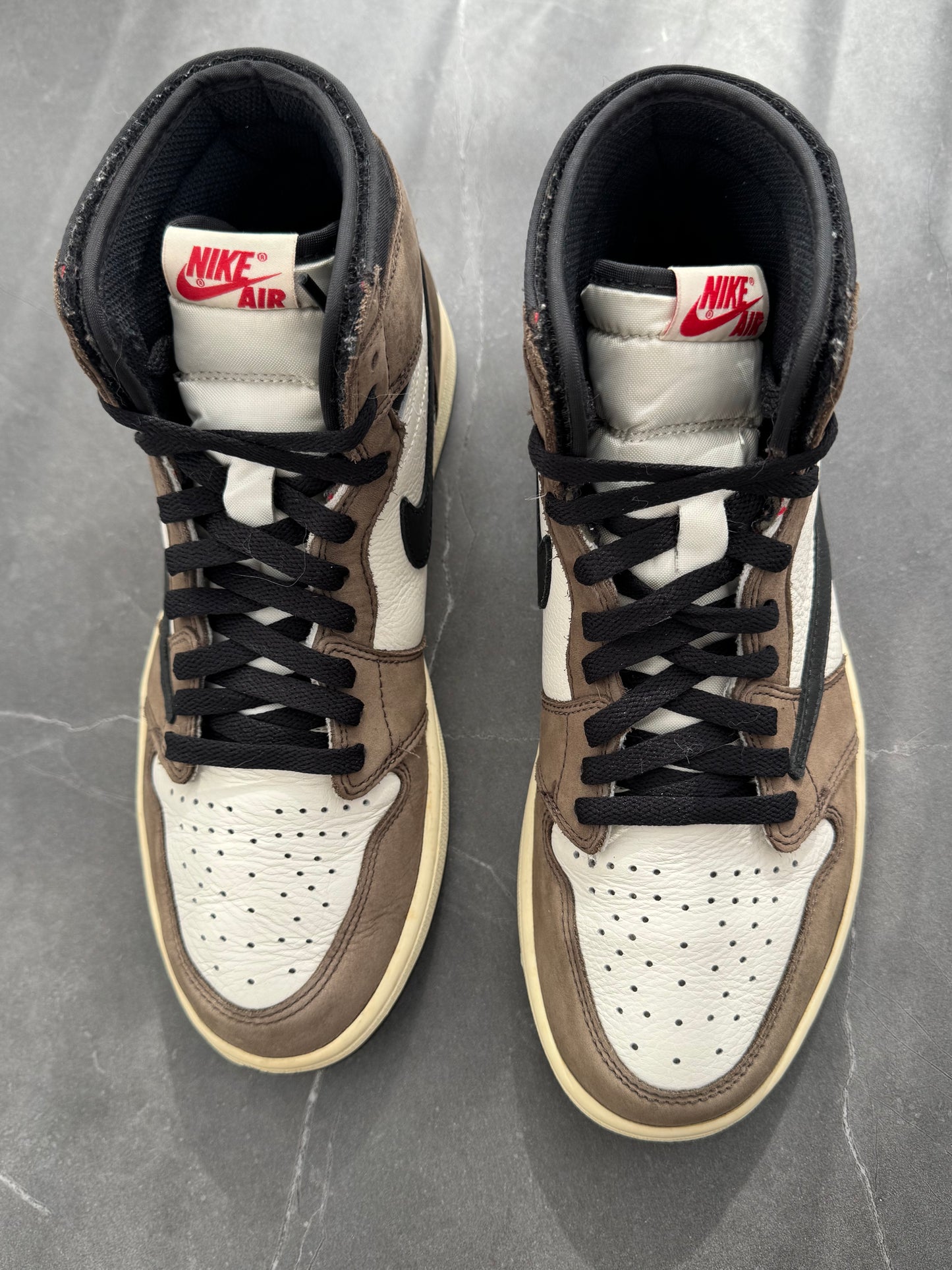Air Jordan 1 High Travis Scott Mocha US9.5