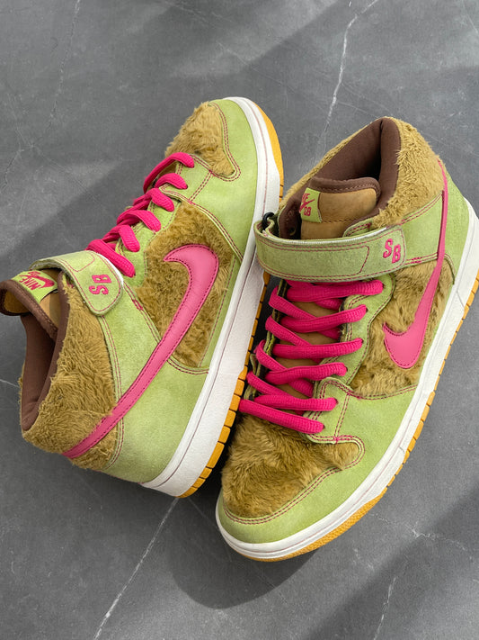 Dunk Mid Premium SB Bear Mama 2006