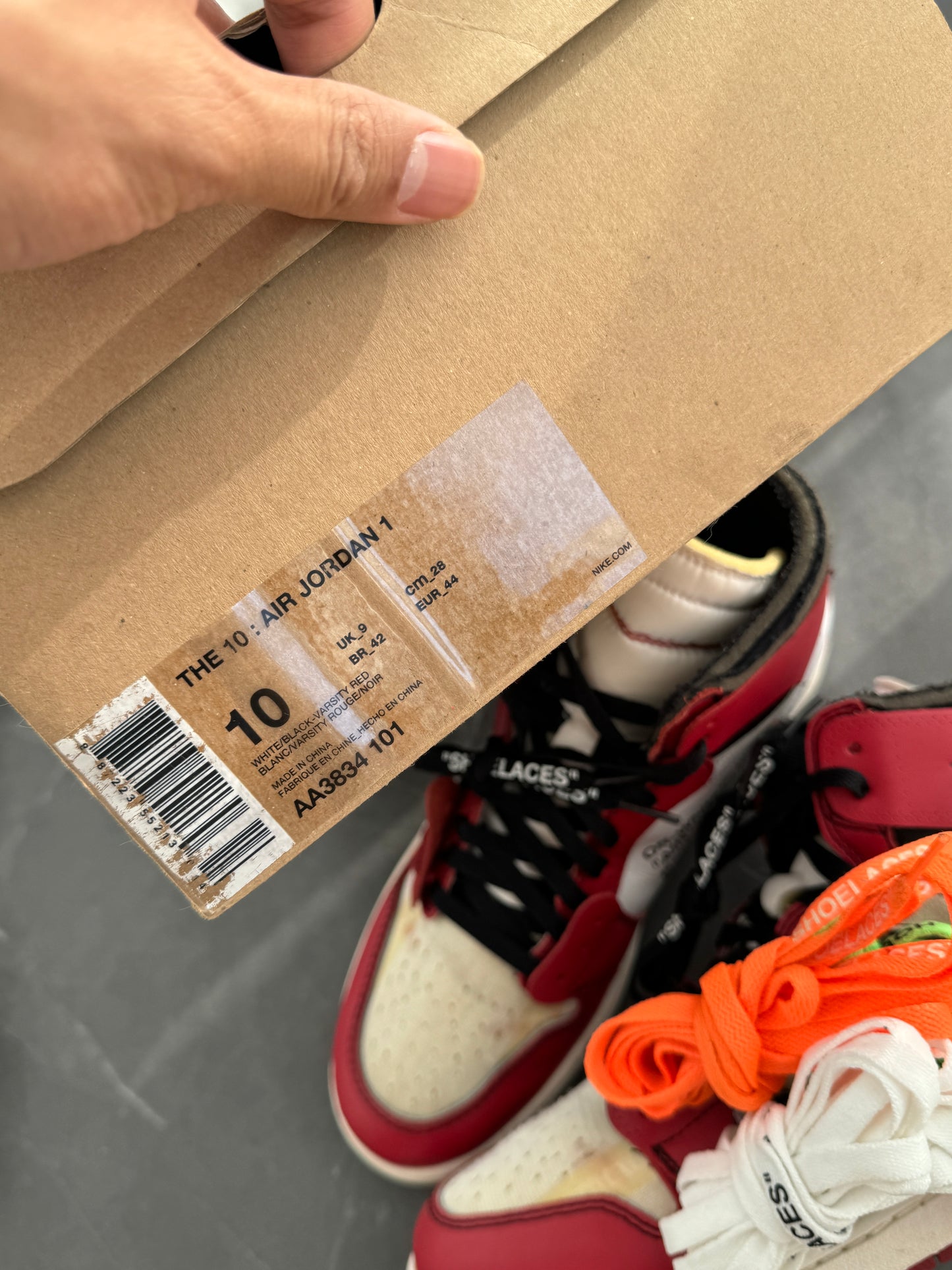 Air Jordan 1 Off-White Chicago US10