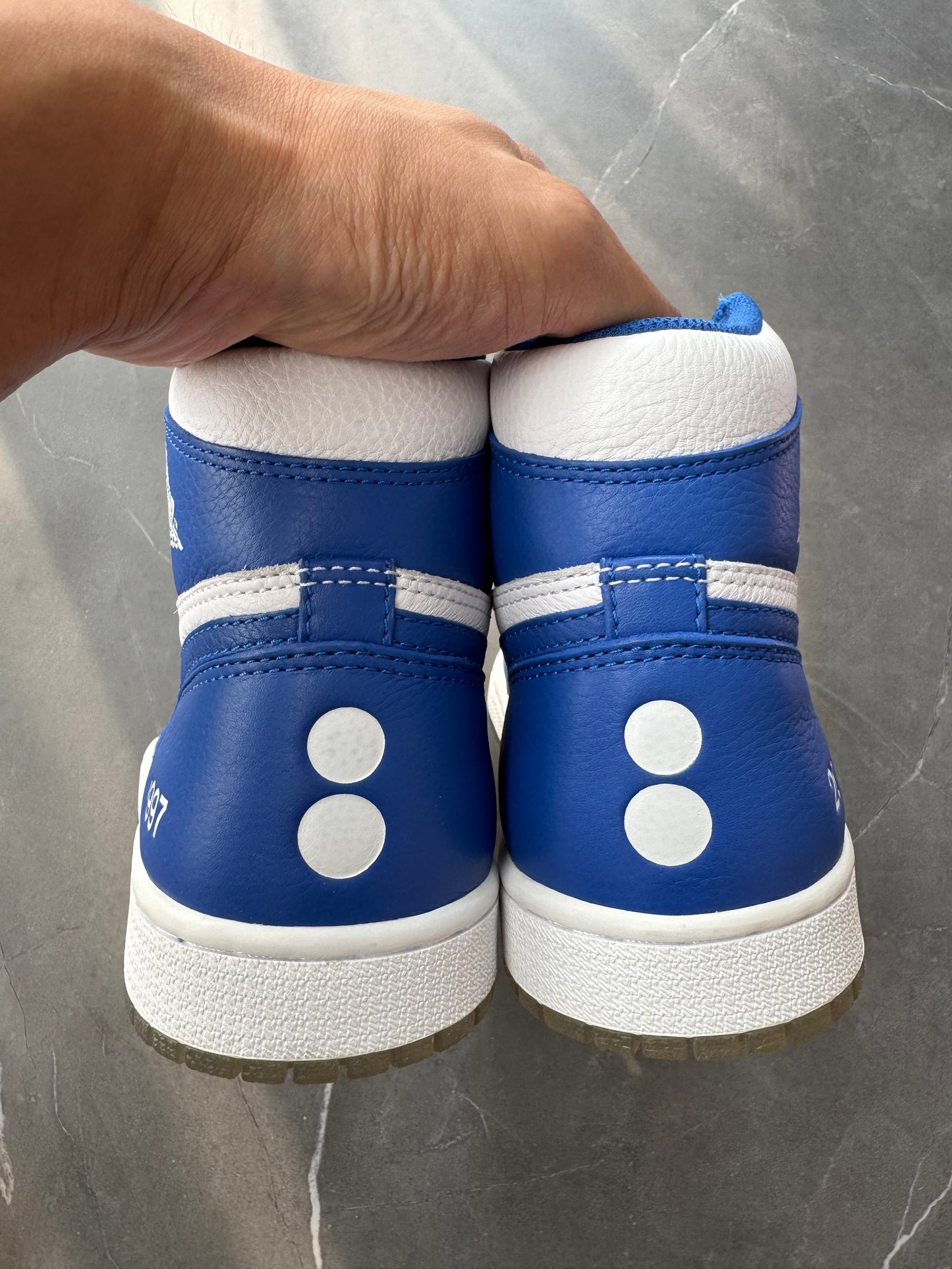 Air Jordan 1 High Colette Friends & Family