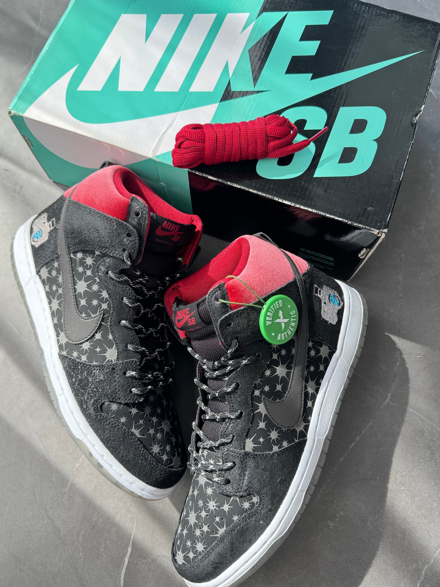 Dunk High Premium SB Brooklyn Project Paparazzi Quickstirke