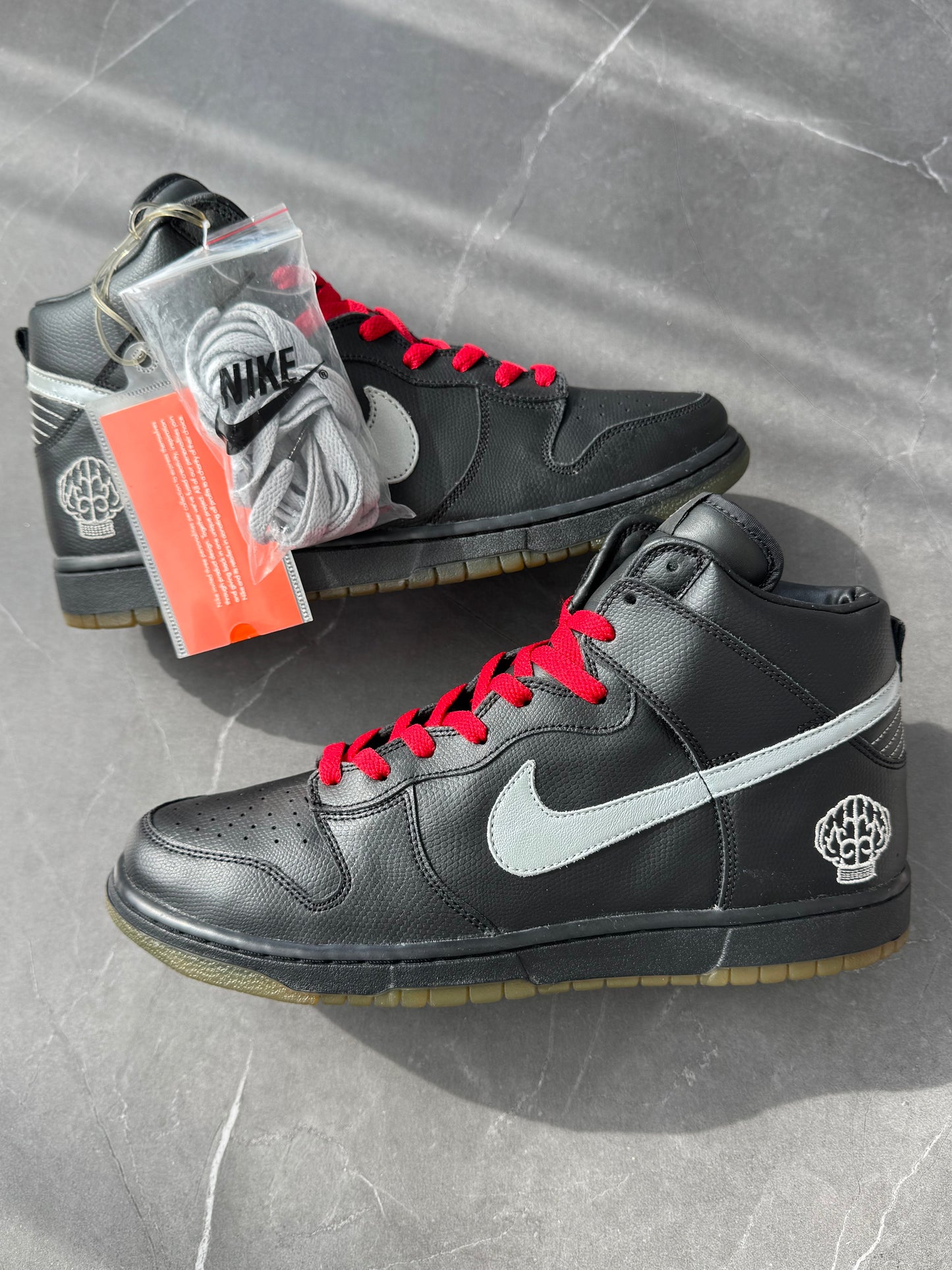 Dunk High NERD Pharrell