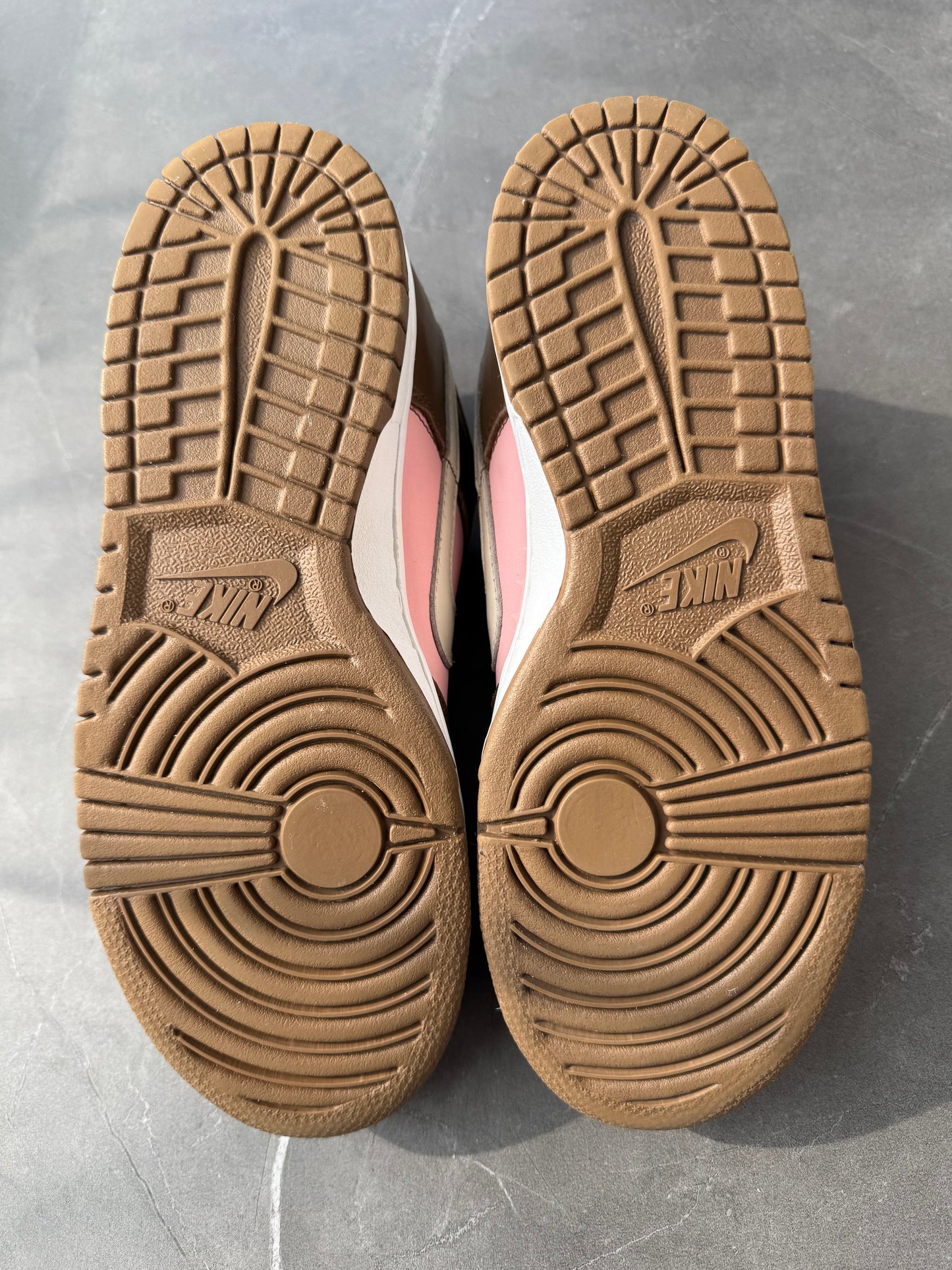 Dunk Low Pro SB Stussy Cherry 2005 US7