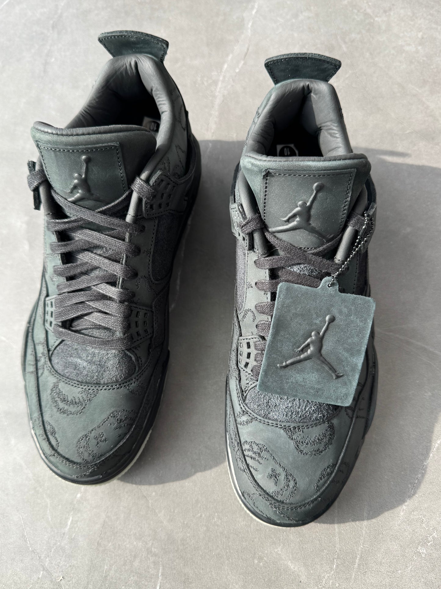 Air Jordan 4 Kaws Black US10