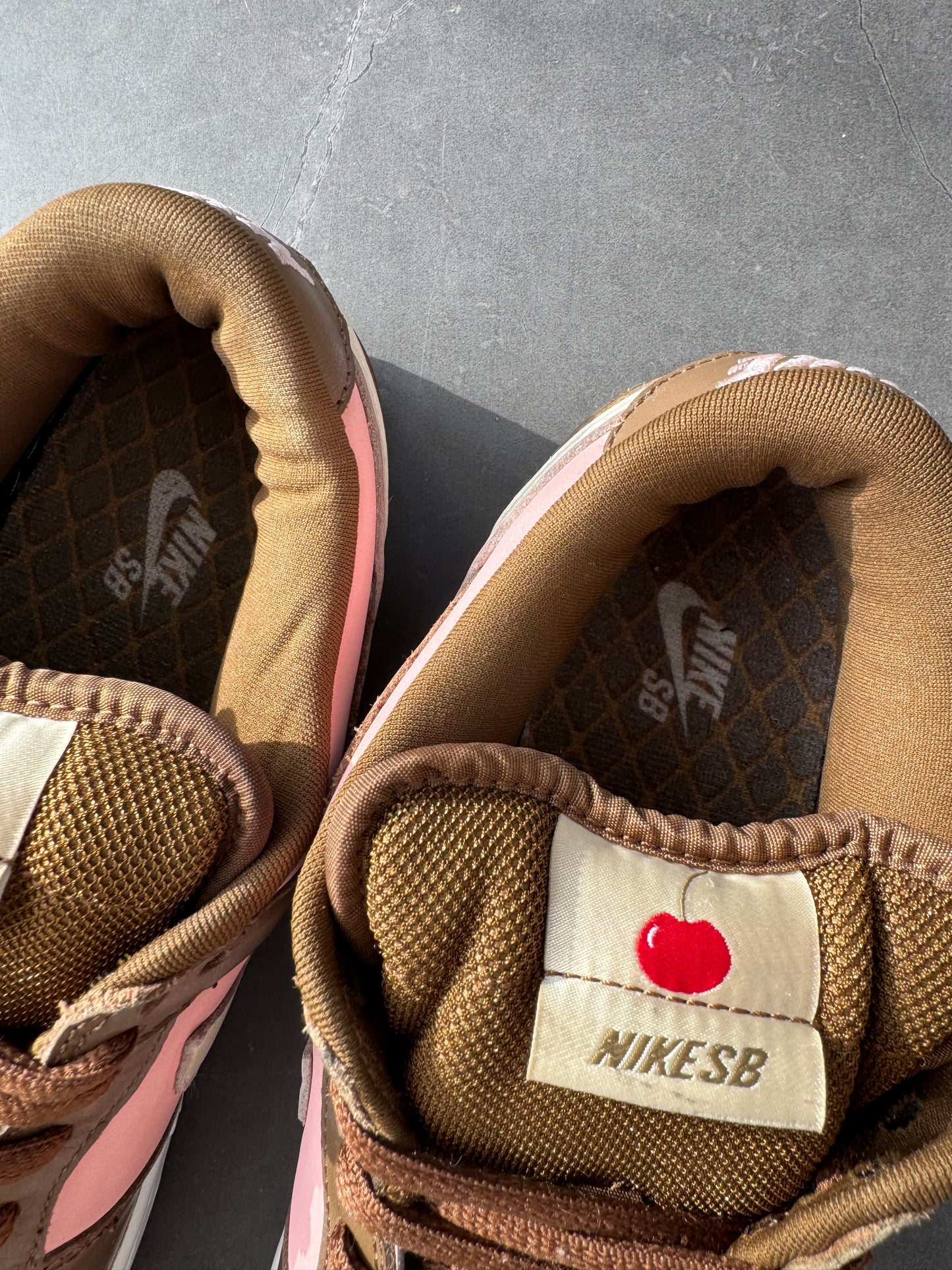 Dunk Low Pro SB Stussy Cherry 2005 US10