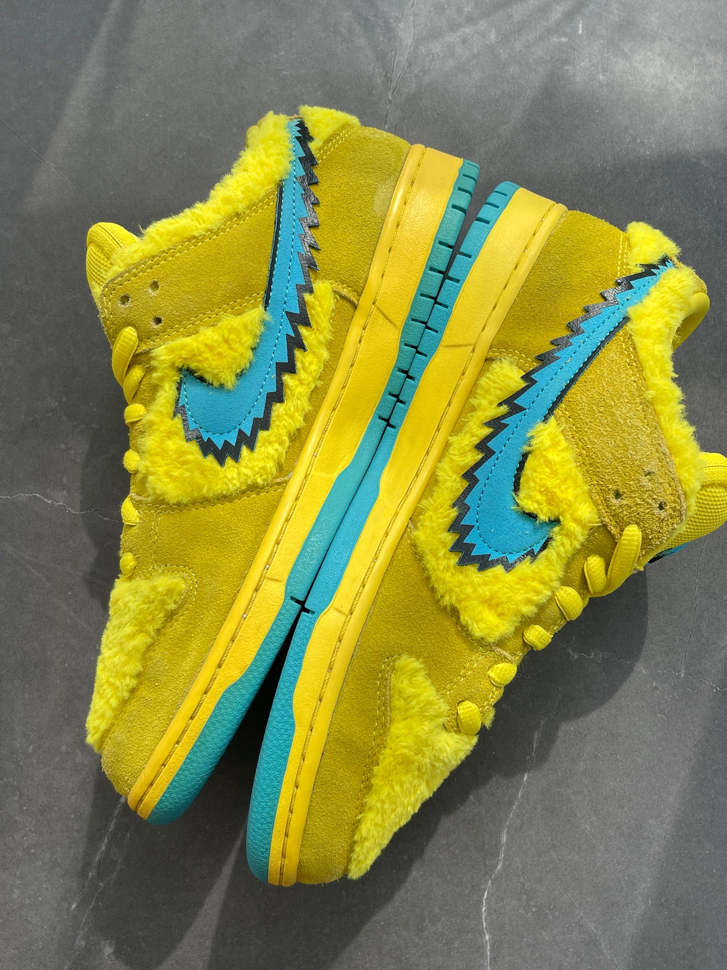 Dunk Low Pro SB Greatful Dead Bears Opti Yellow