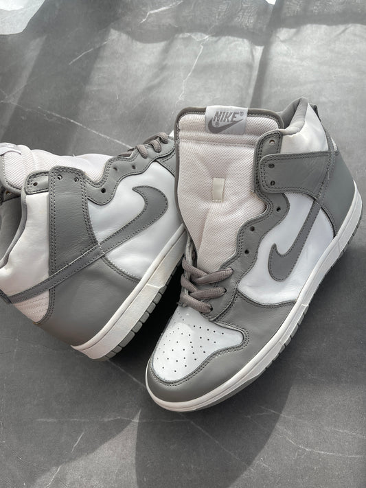 Dunk High Natural Grey 2002