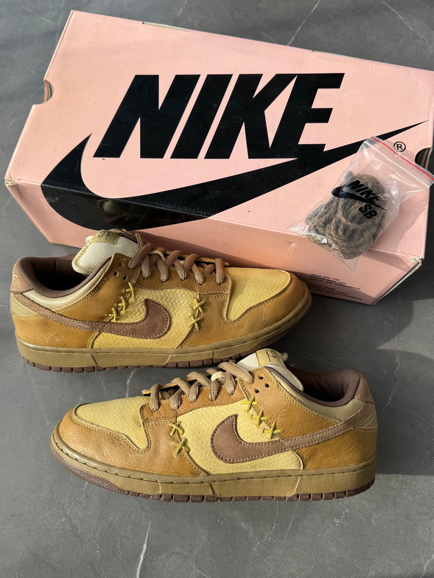 Dunk Low Pro SB Shanghai 2nd 2005 US10.5