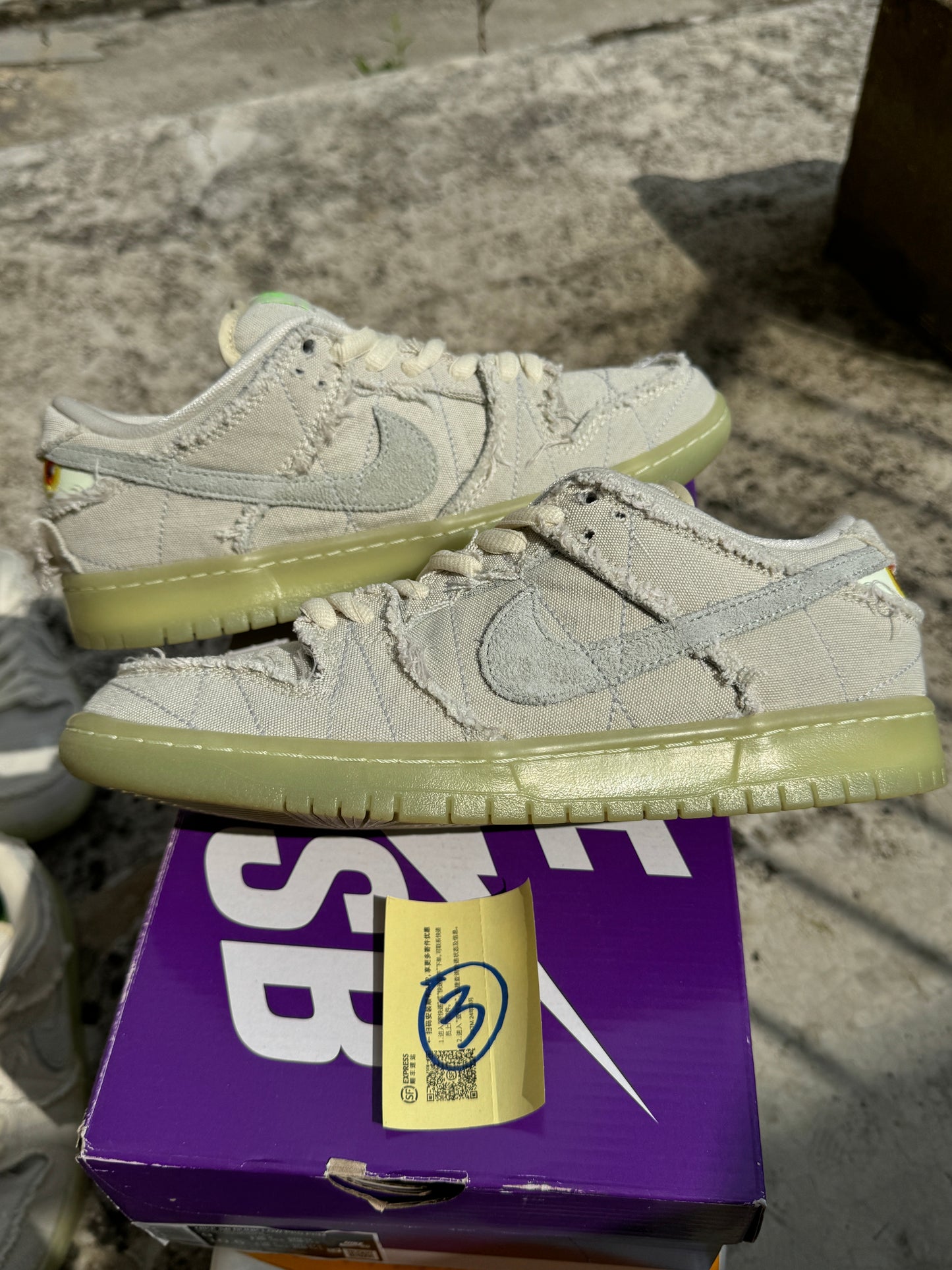 3️⃣ Dunk Low Pro SB Mummy US9