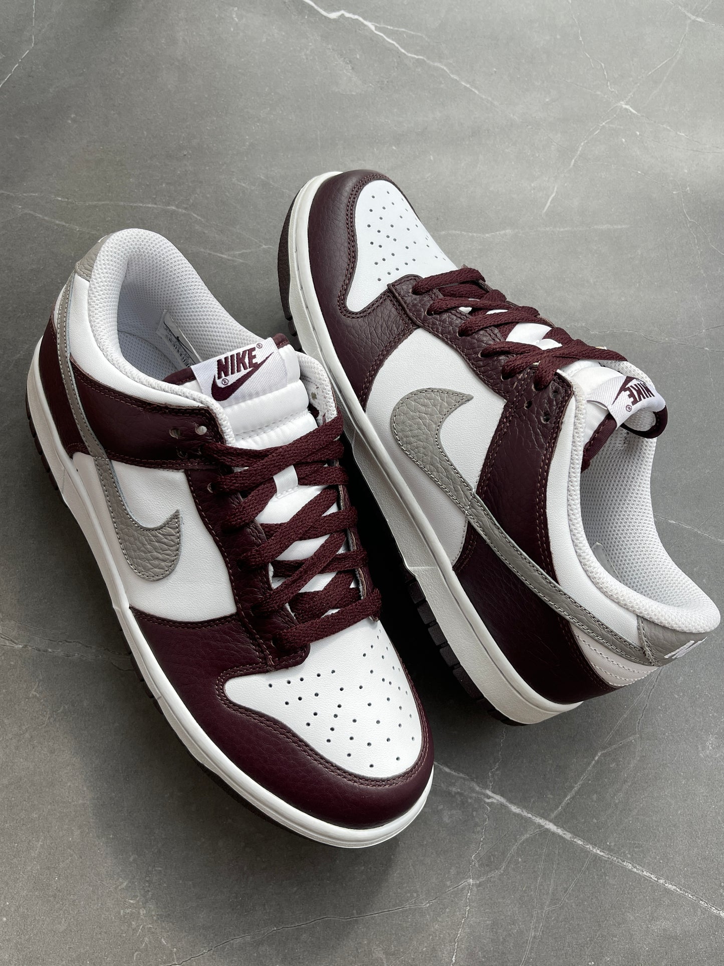 Dunk Low Deep Burgundy Sliver 2011