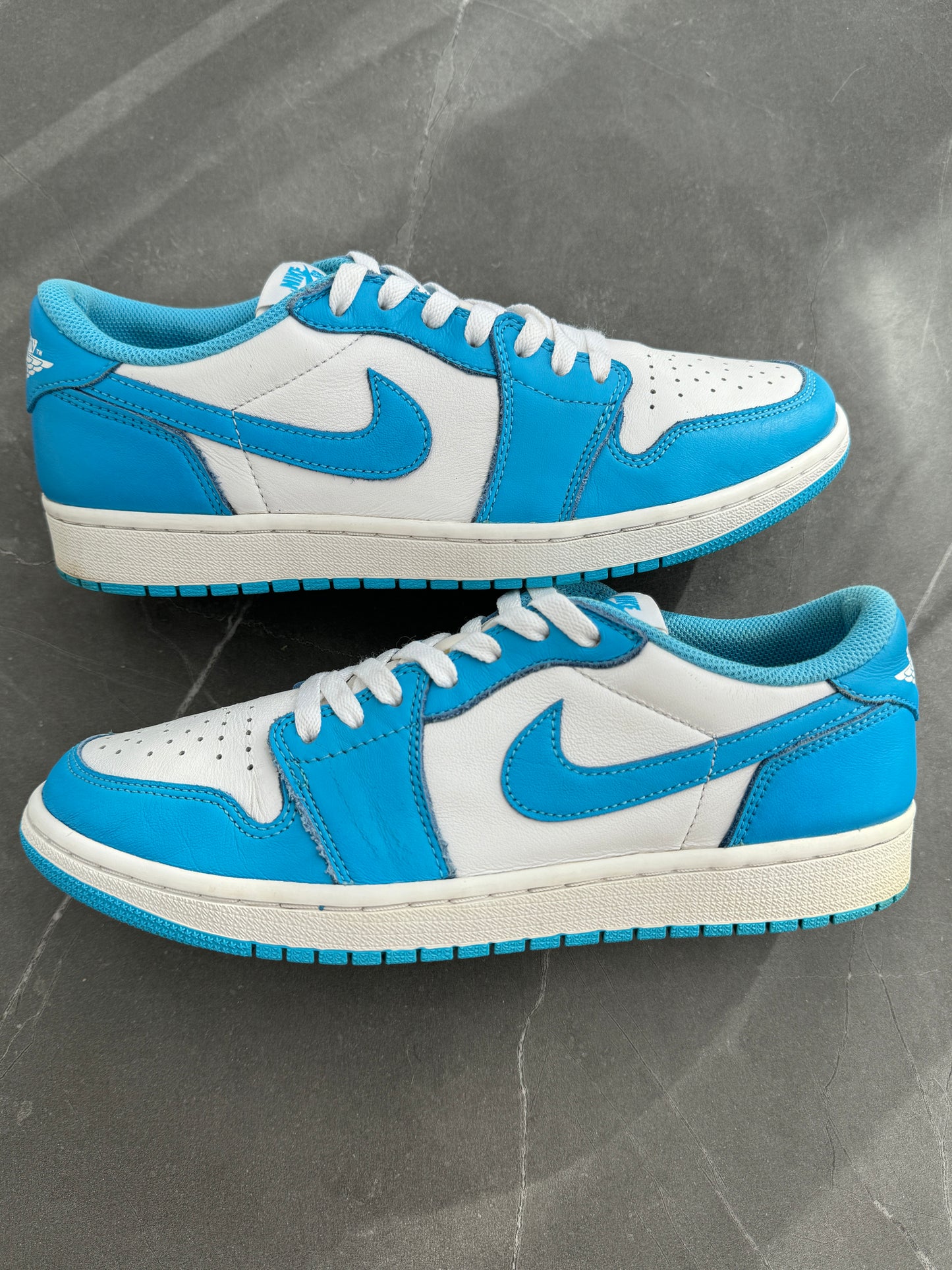 Air Jordan 1 Low SB University Blue