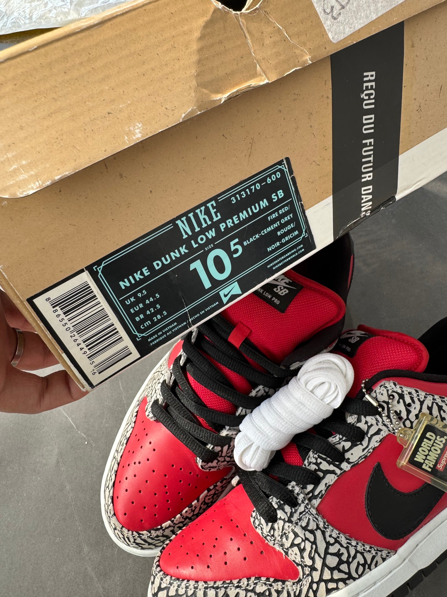 Dunk Low Premium SB Supreme Red Cement 2012 US10.5