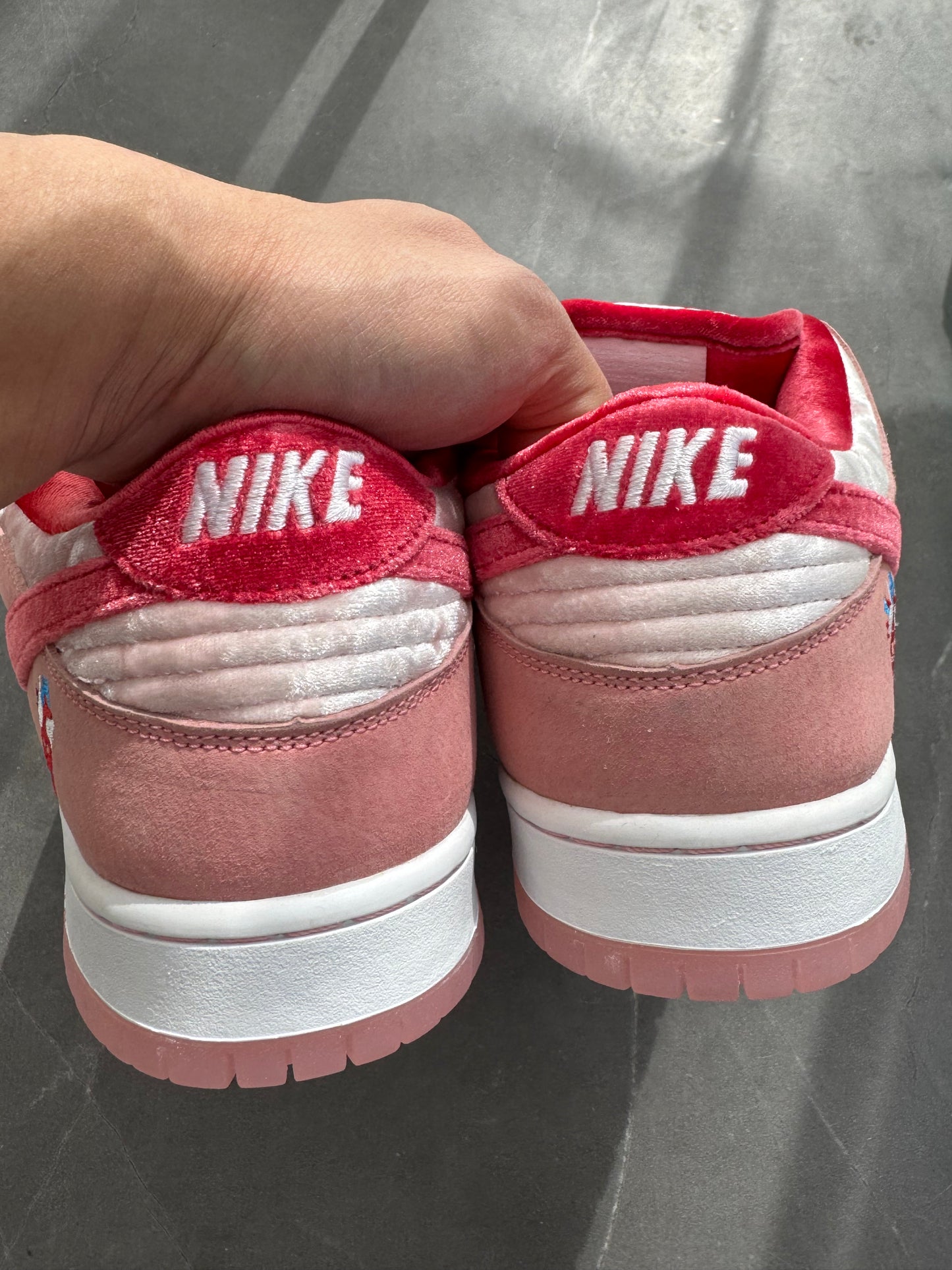 Dunk Low Pro SB Strange Love US10.5