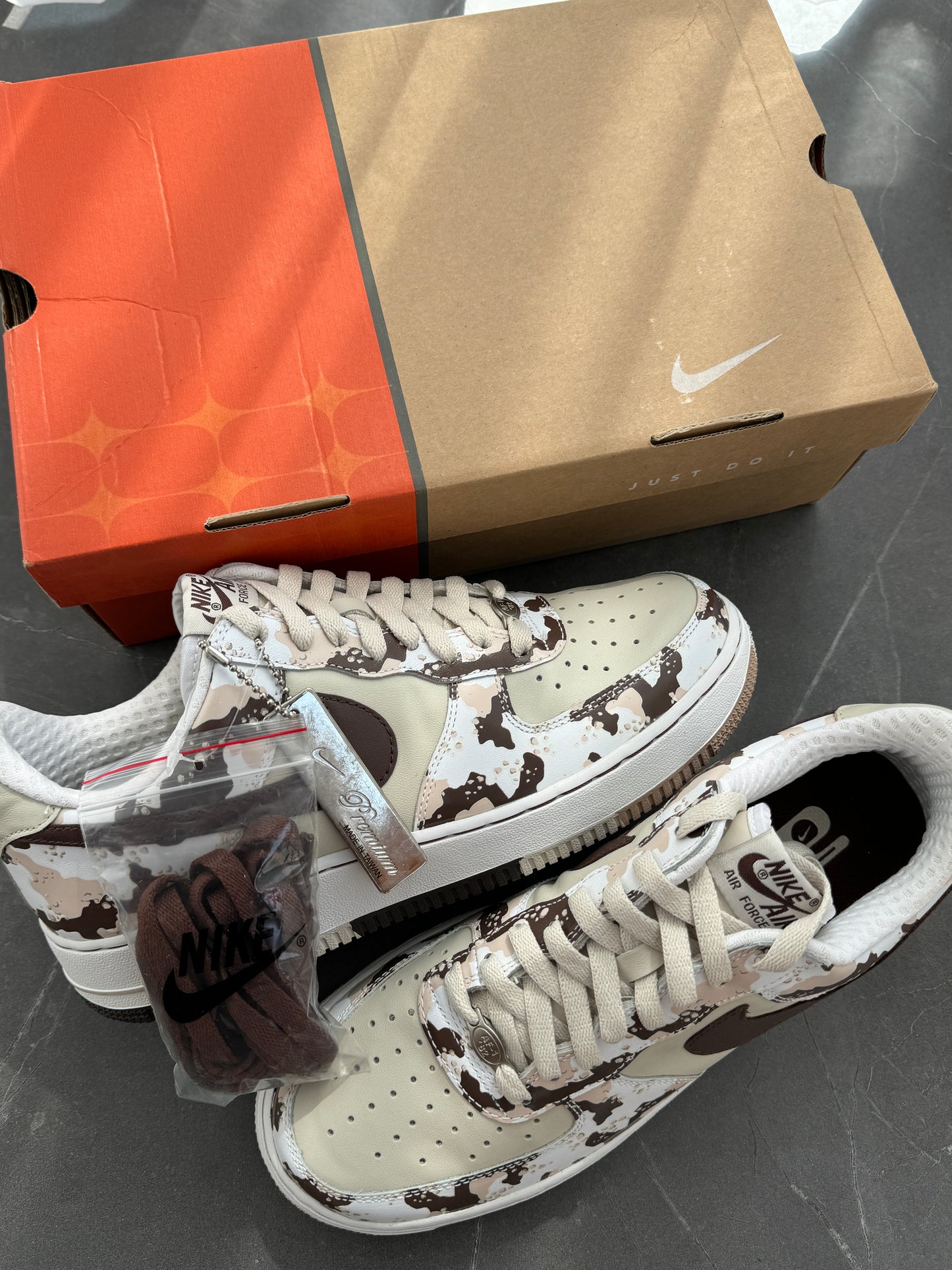 Air Force 1 Low Premium Desert Chip Camo 2006