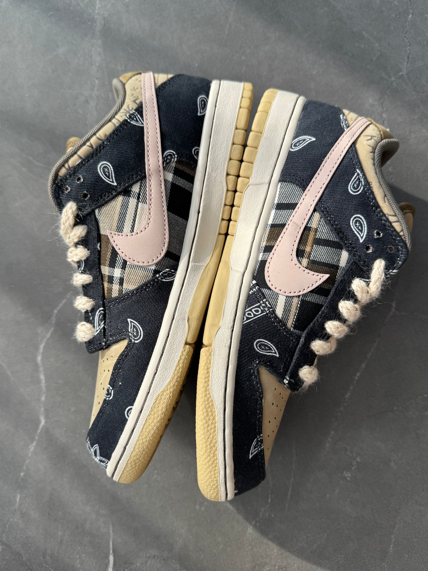 Dunk Low Pro SB Travis Scott US7.5