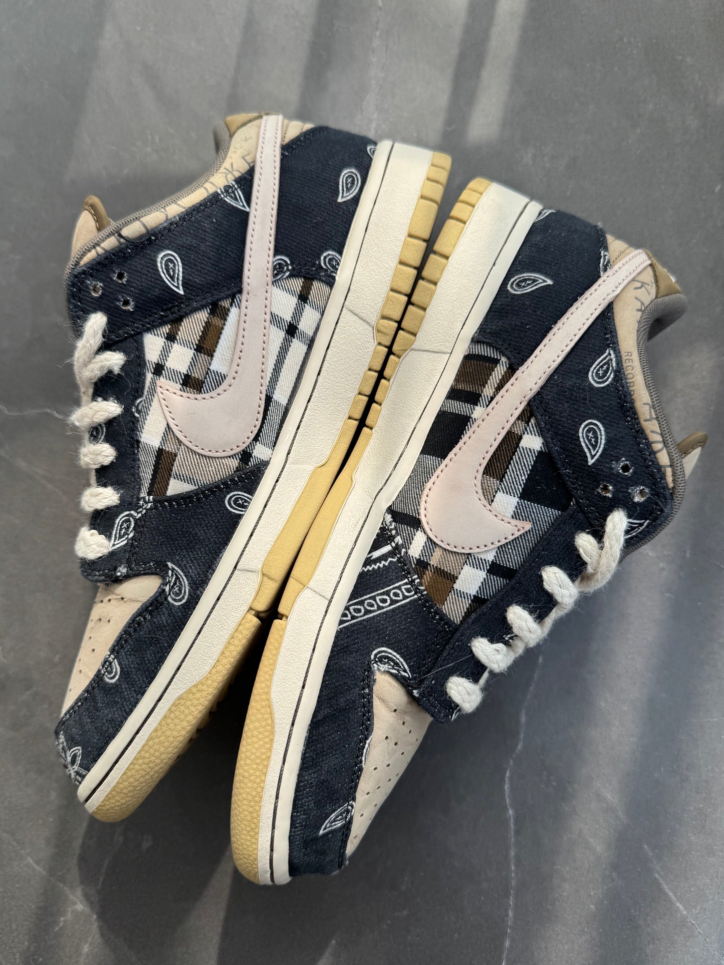 Dunk Low Pro SB Travis Scott US10