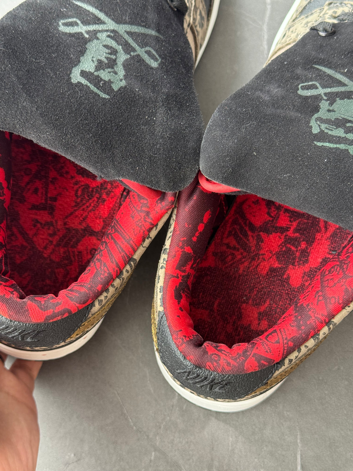 Dunk Low Premium SB SBTG 2006 US11