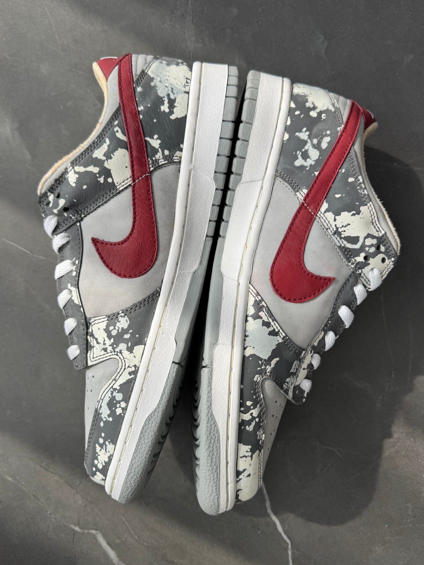 Dunk Low Premium Undefeated Splatter 202