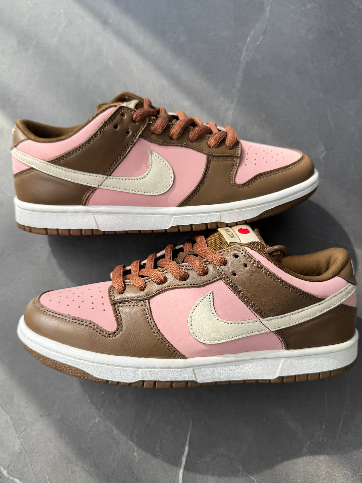 Dunk Low Pro SB Stussy Cherry 2005 US8.5