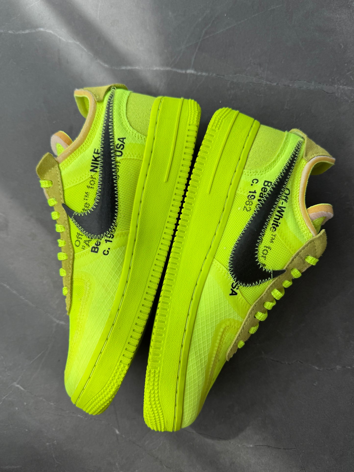 Air Force 1 Low Off-White Volt Sample US5.5