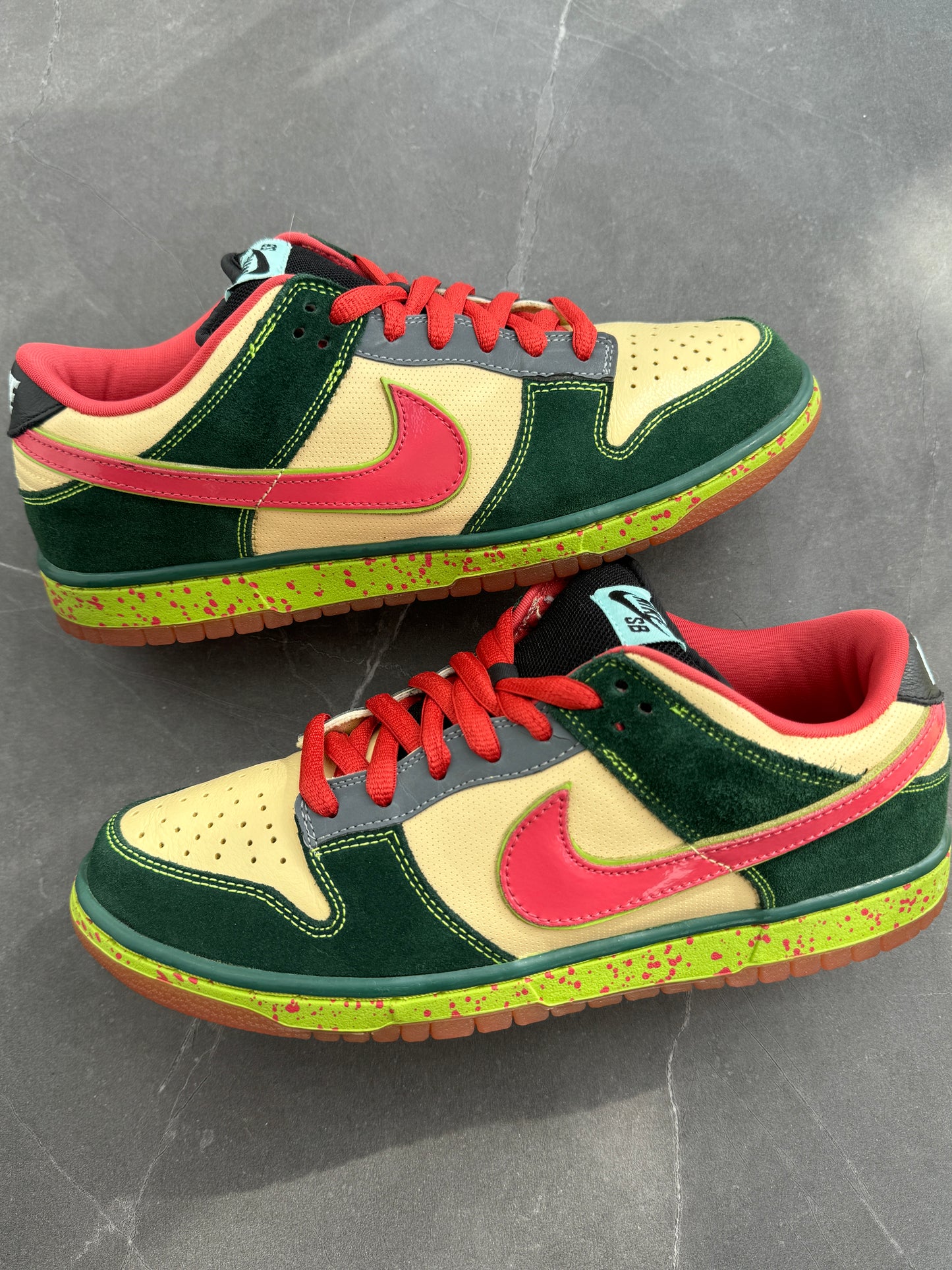 Dunk Low Premium SB Mosquito 2008