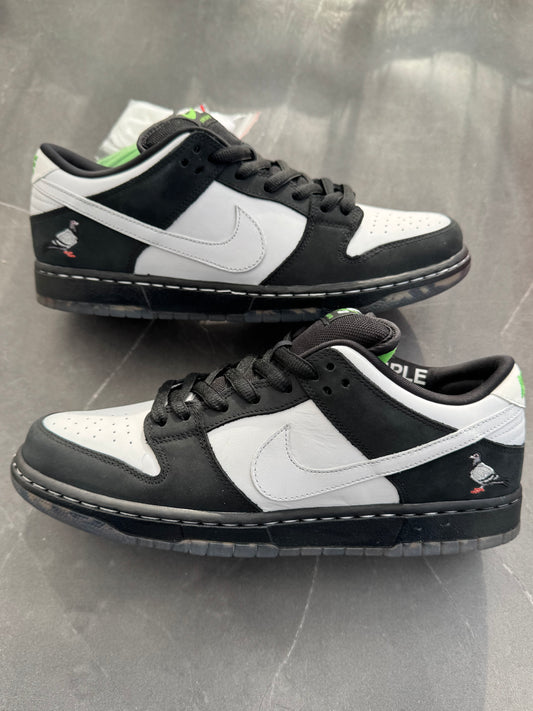 Dunk Low Pro SB Panda Pigeon US10.5