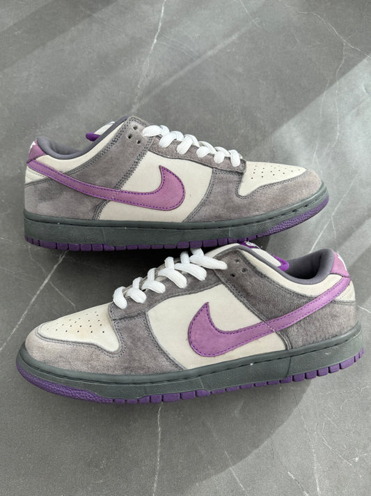 Dunk Low Pro SB Purple Pigeon 2006 US11