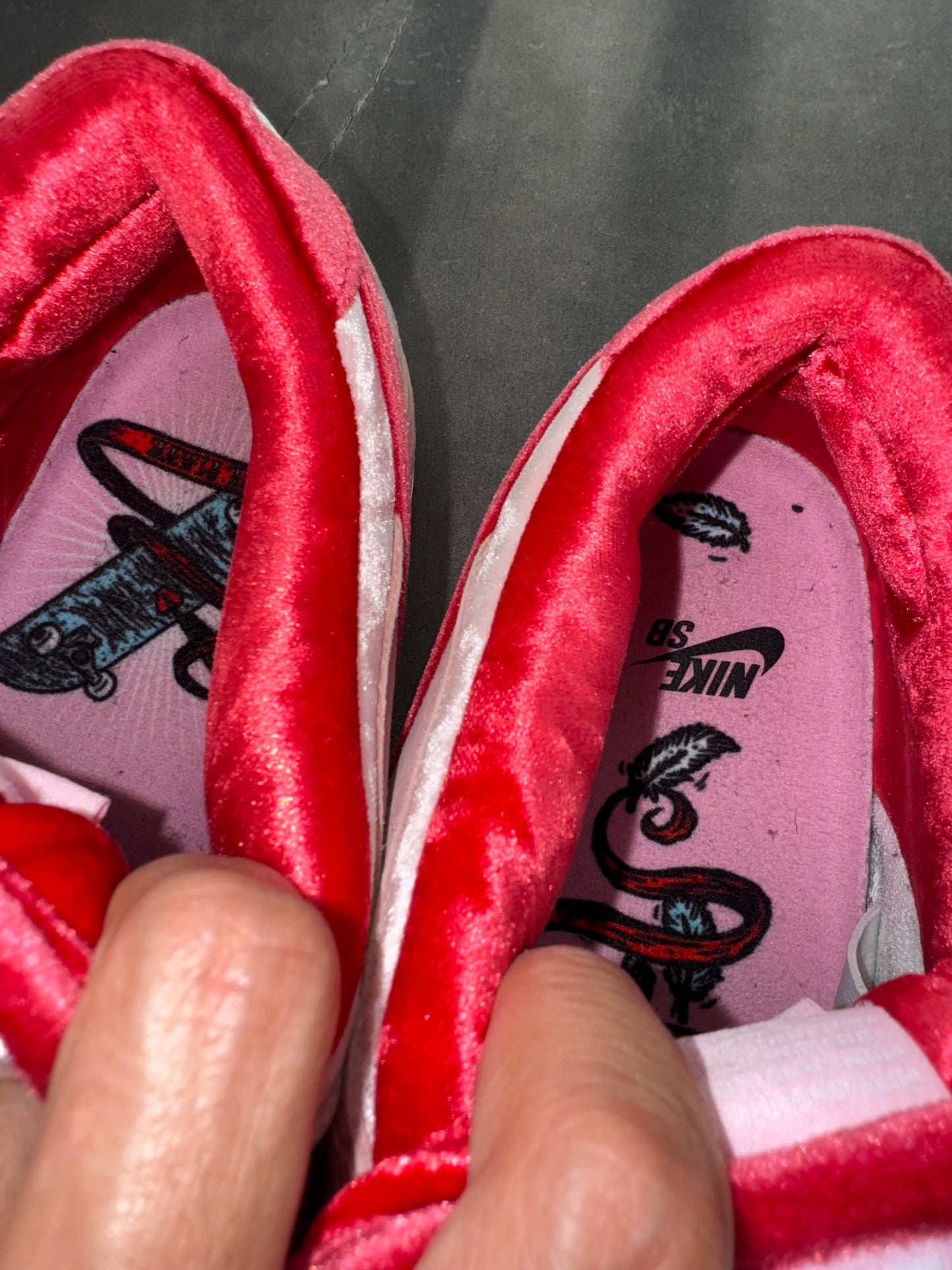 Dunk Low Pro SB Strange Love US11